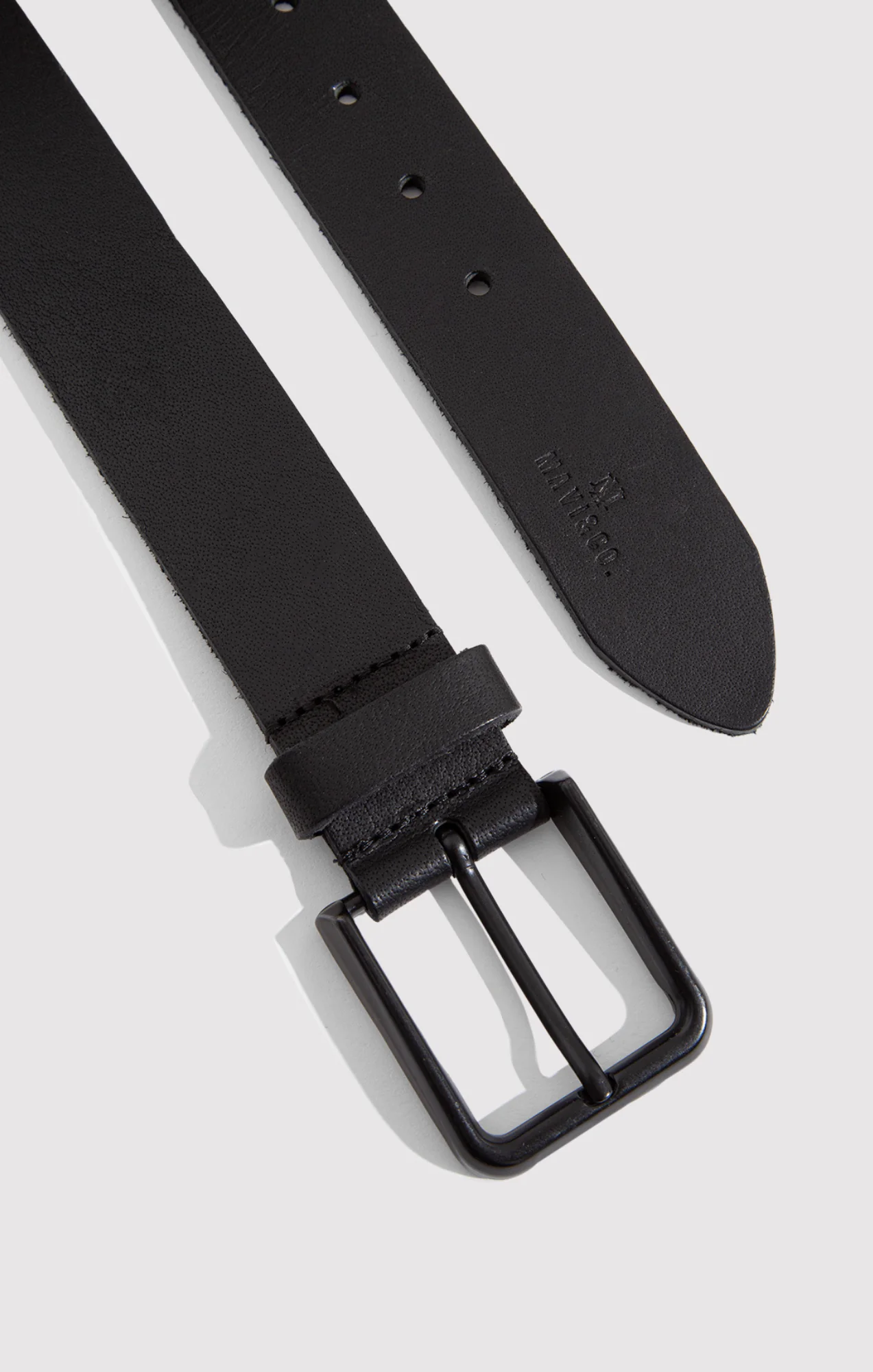 LEATHER BELT IN BLACK - Image 2