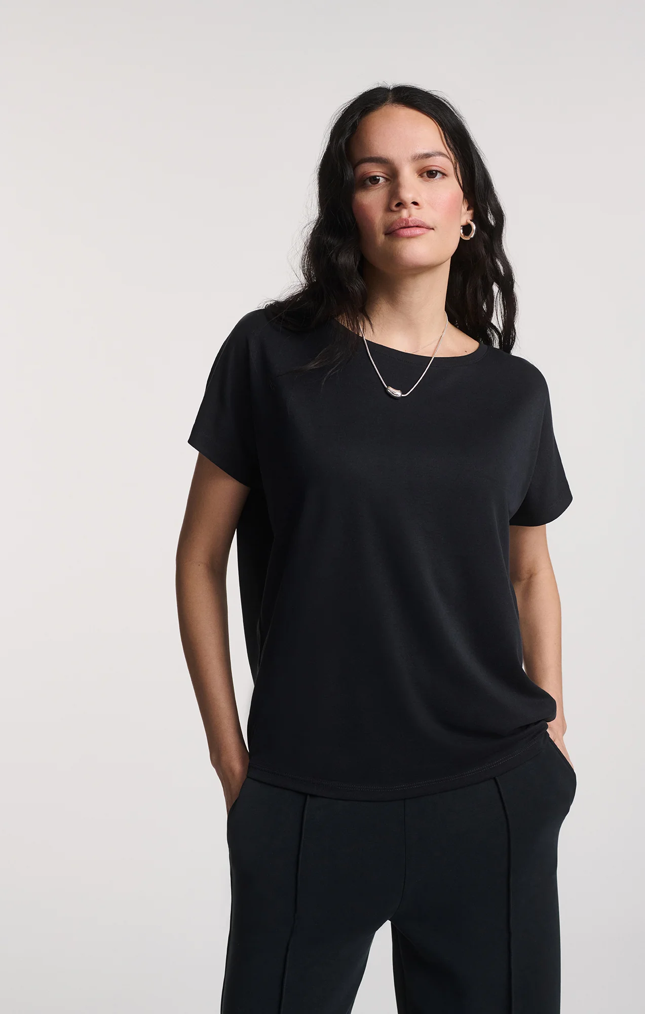 LUXE TOUCH TENCEL™ BOAT NECK T-SHIRT IN BLACK - Image 3