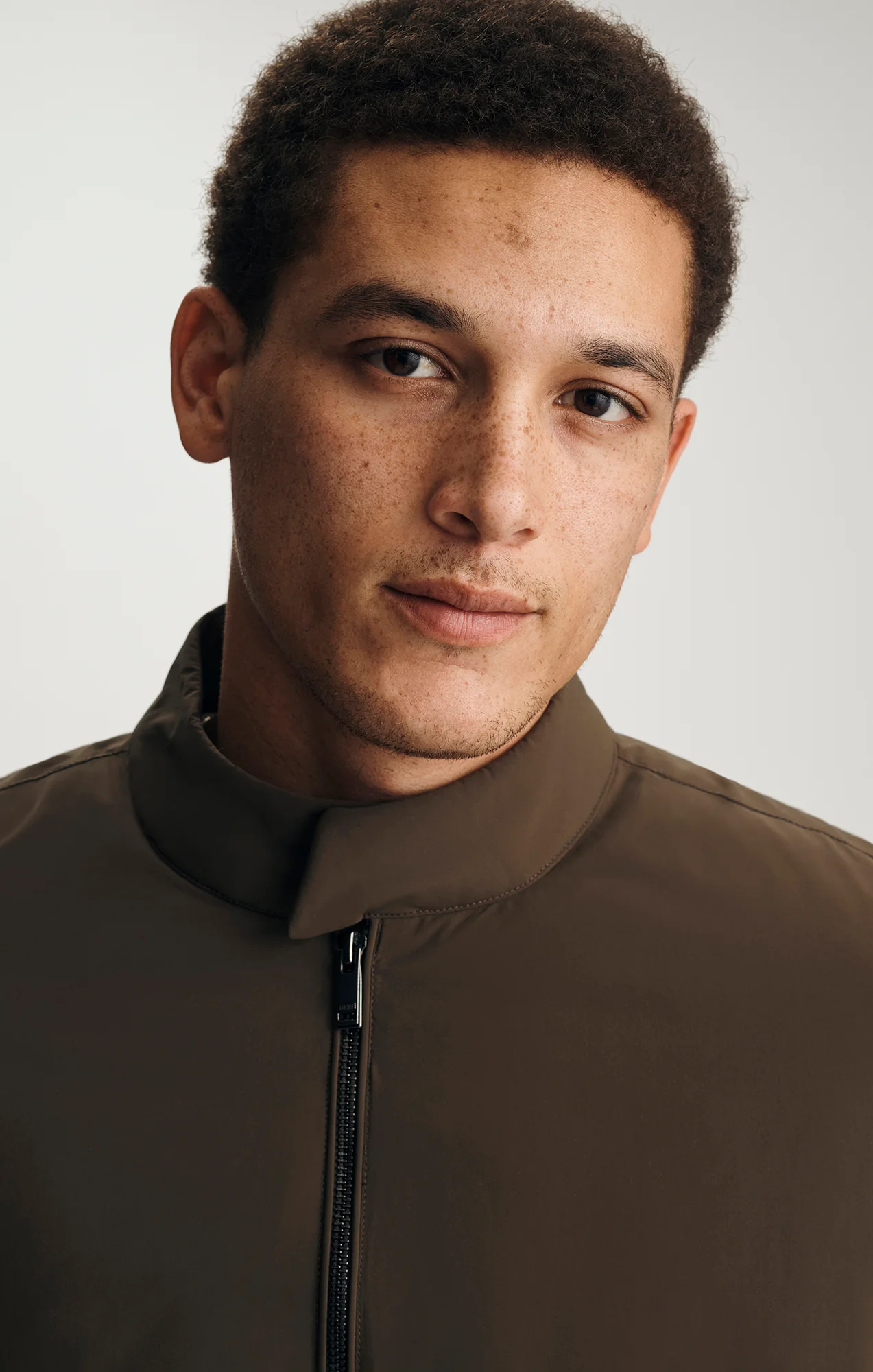 BOMBER JACKET IN WREN - Image 4
