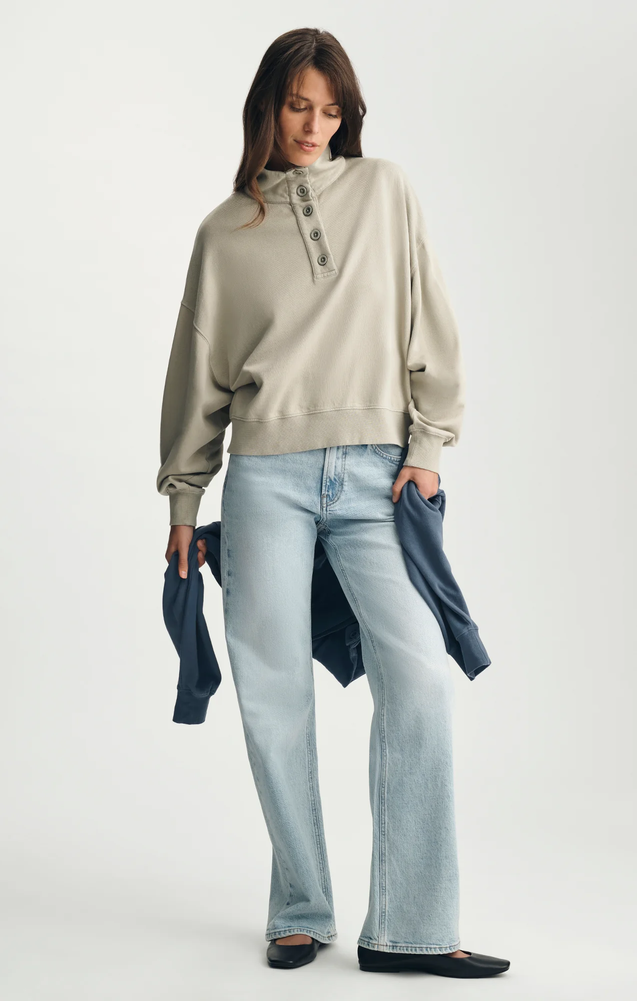 BUTTON-UP FUNNEL NECK SWEATSHIRT IN SEAGRASS - Image 4