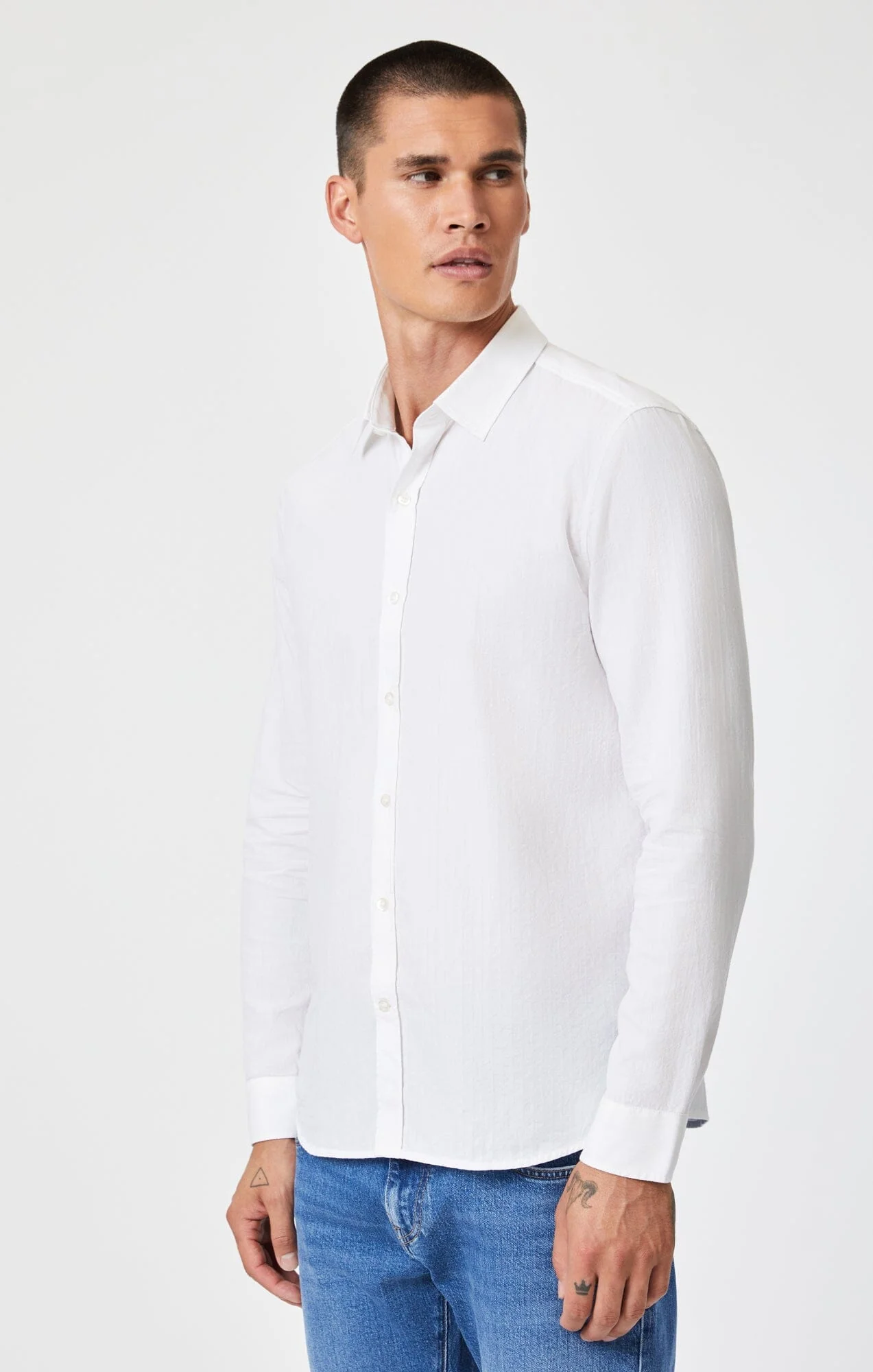 BUTTON-UP LONG SLEEVE SHIRT IN WHITE - Image 2