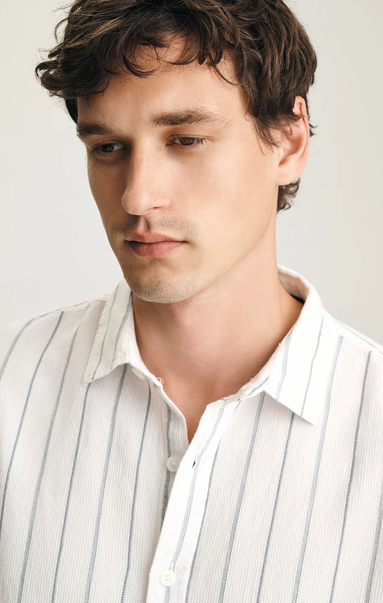 BUTTON-UP SHIRT IN VINTAGE INDIGO - Image 4
