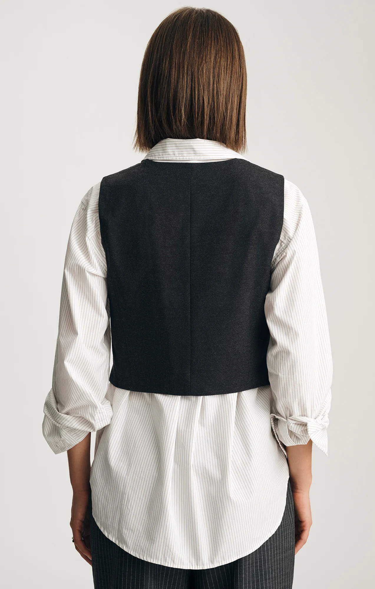 EDITION BUTTON-UP VEST IN ANTRASIT MELANGE - Image 2