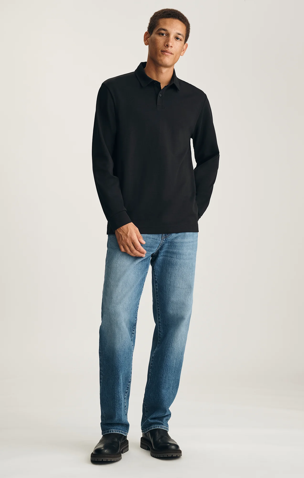 LONG SLEEVE POLO T-SHIRT IN BLACK - Image 3