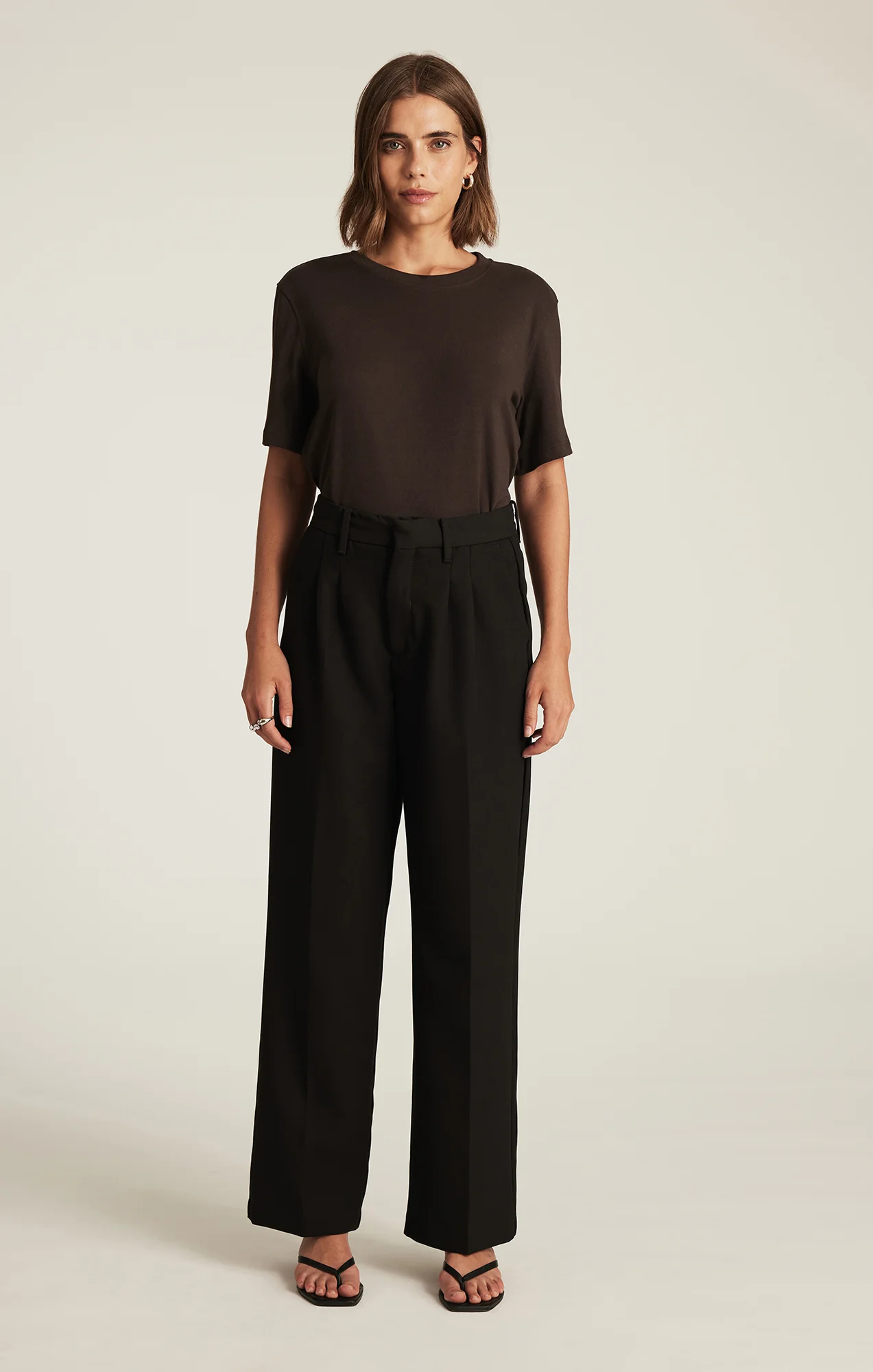 CHARLOTTE WIDE LEG IN BLACK SMART TWILL - Image 3
