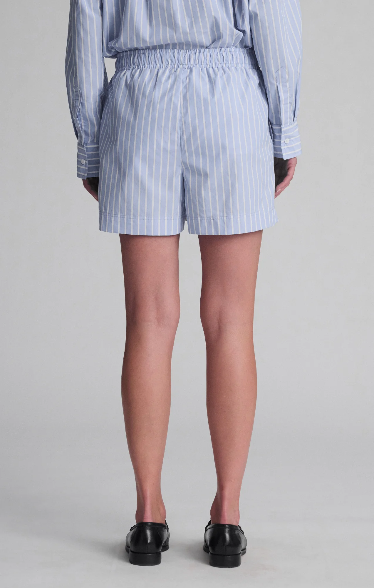 PULL-ON SHORTS IN BLUE STRIPE - Image 3