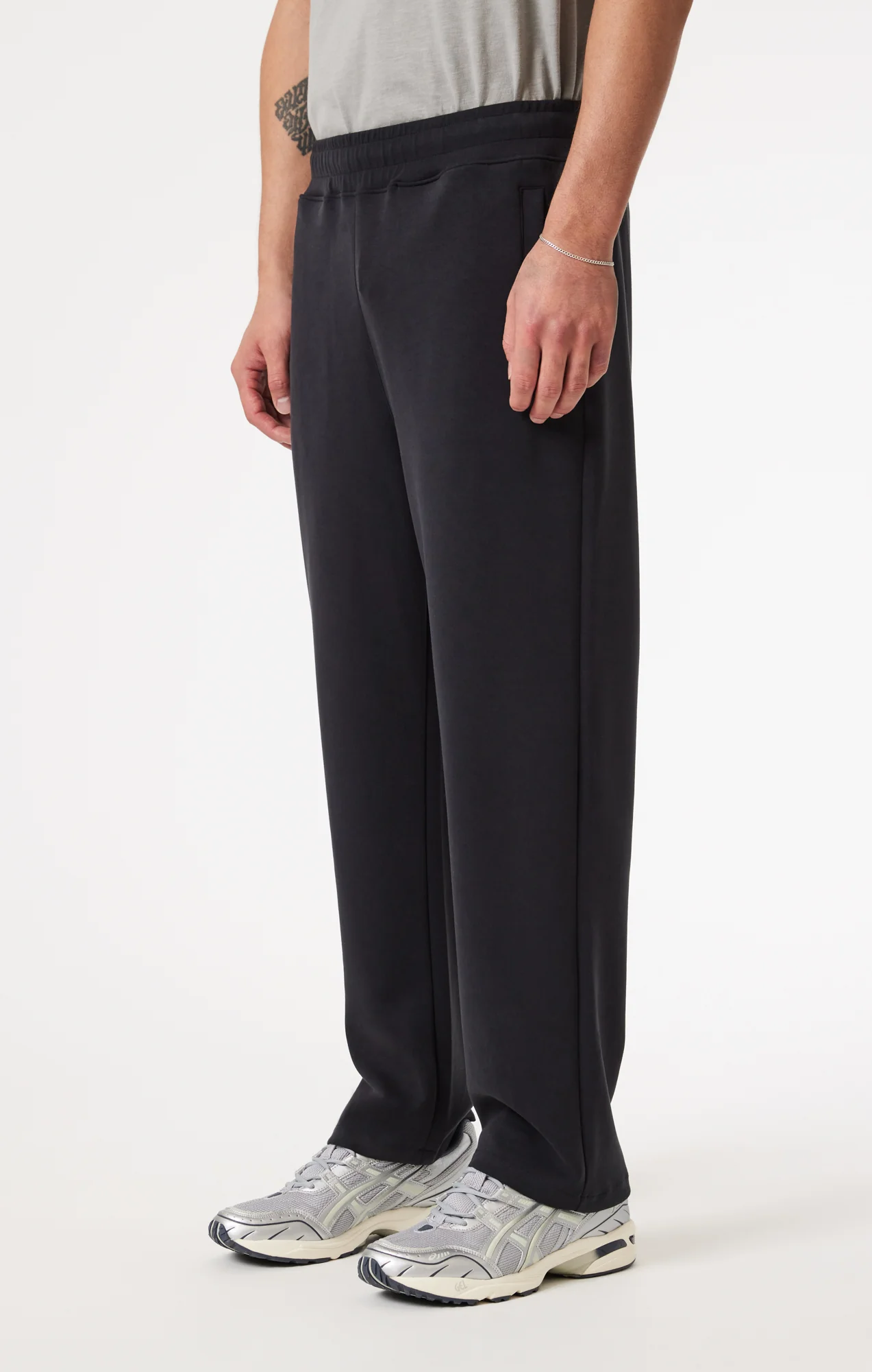 COZY TENCEL™ SWEATPANTS - Image 4