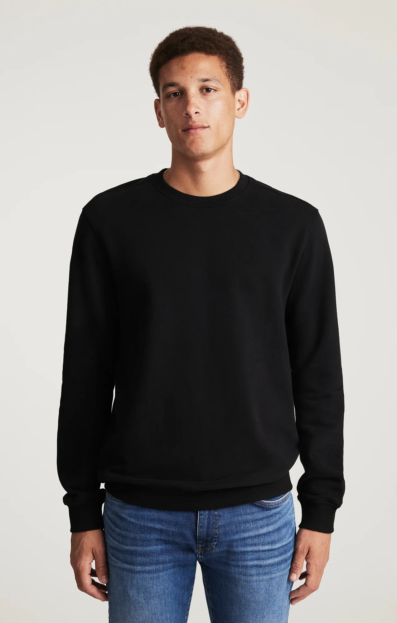 CREW NECK SWEATSHIRT IN BLACK