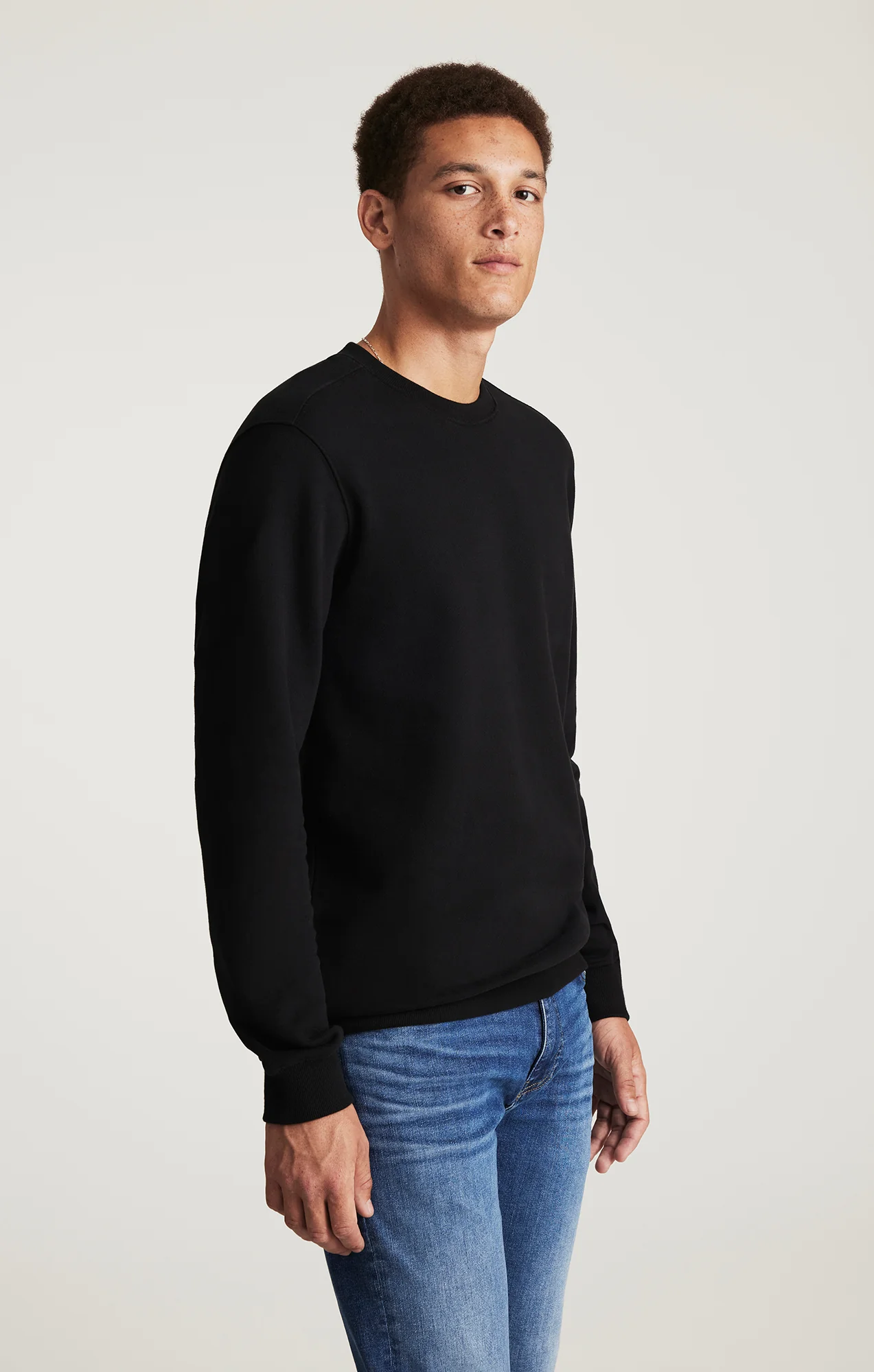 CREW NECK SWEATSHIRT IN BLACK - Image 4