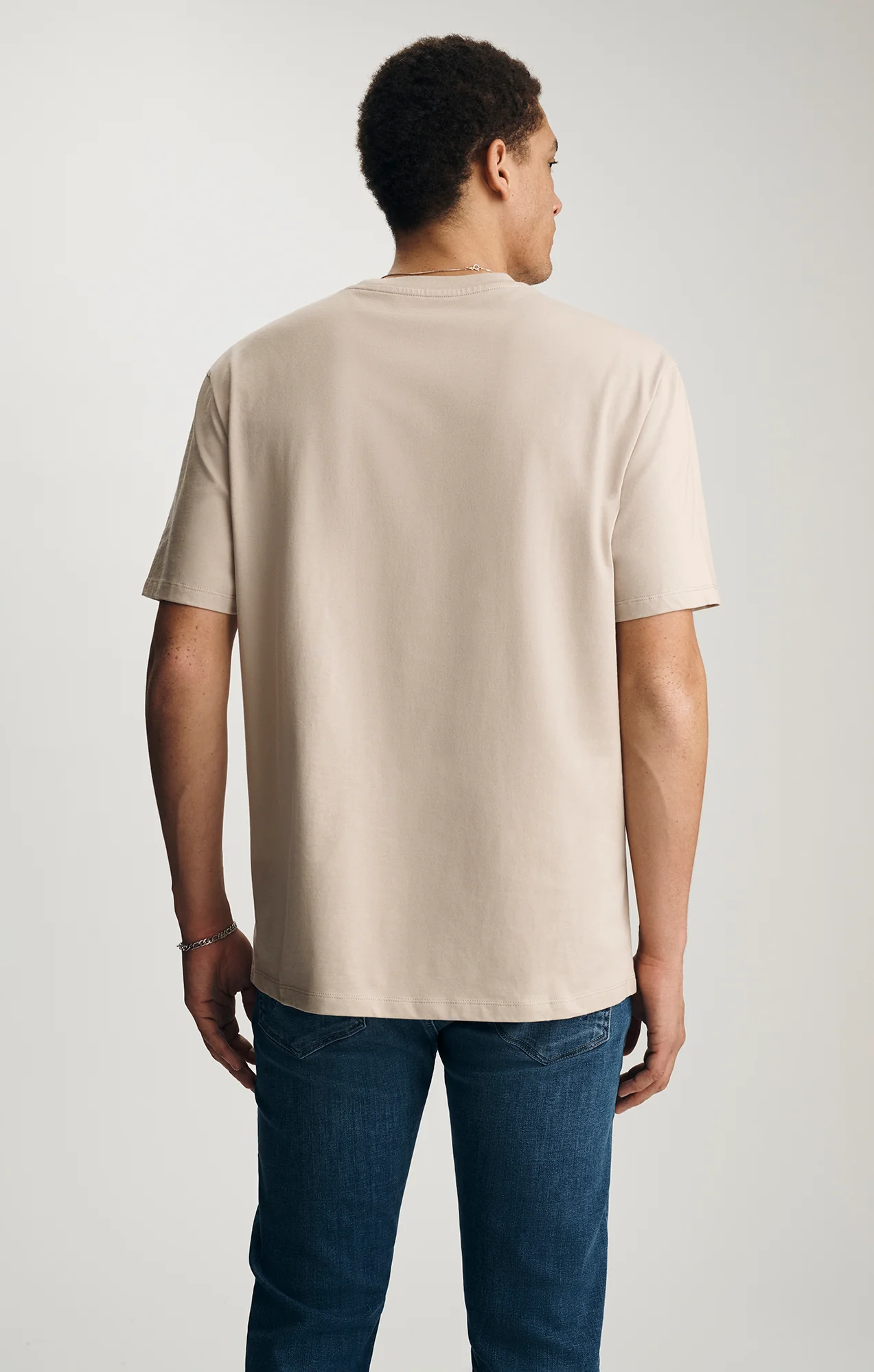 CREW NECK T-SHIRT IN FEATHER GRAY - Image 2