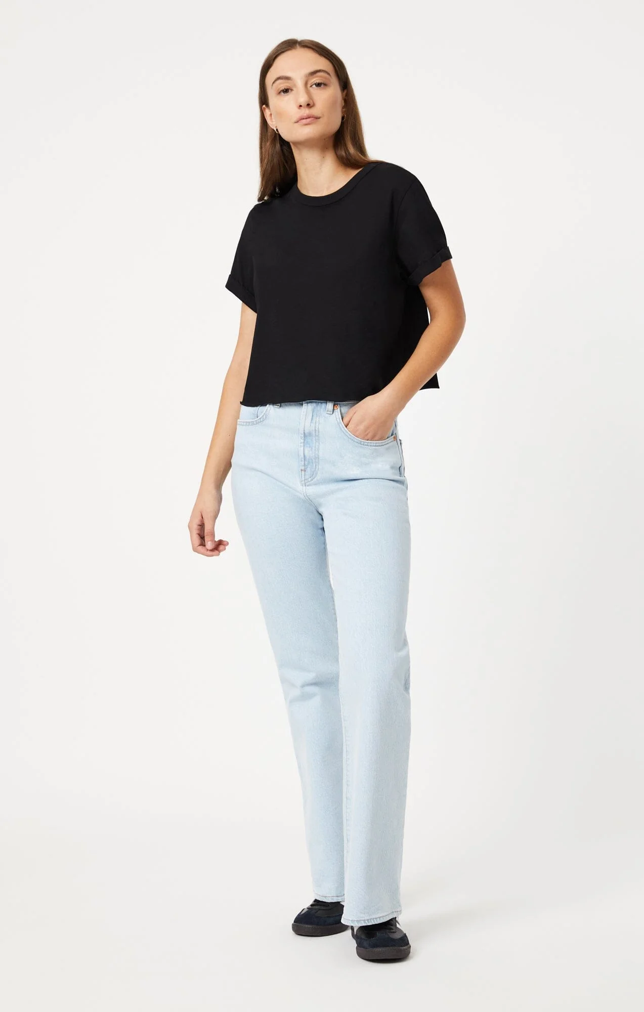 CROPPED T-SHIRT IN BLACK - Image 4