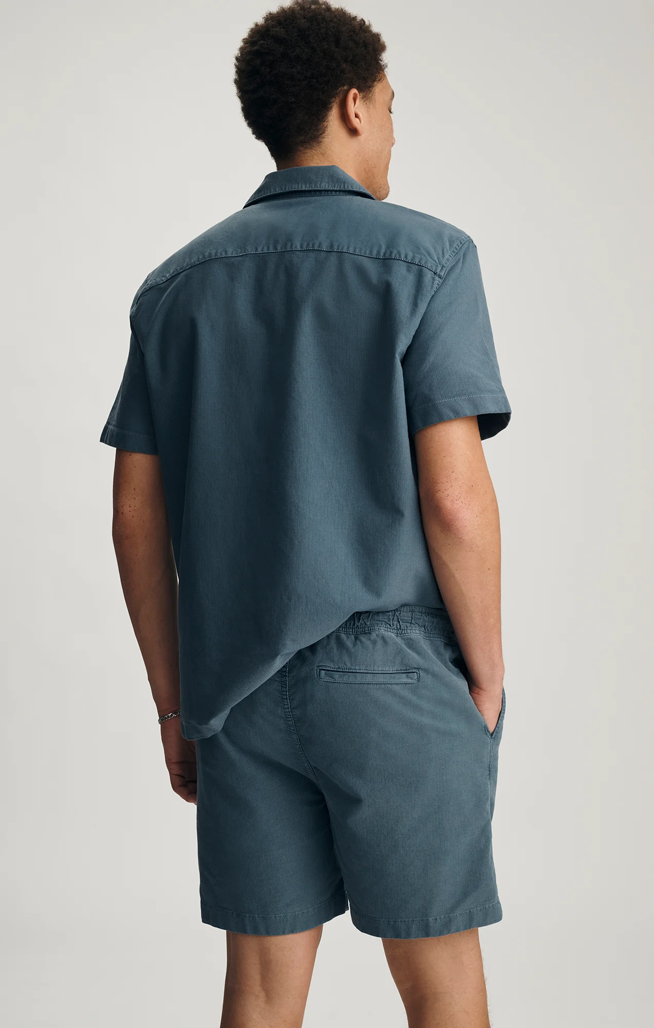 DRAWSTRING SHORTS IN FLINT STONE - Image 4