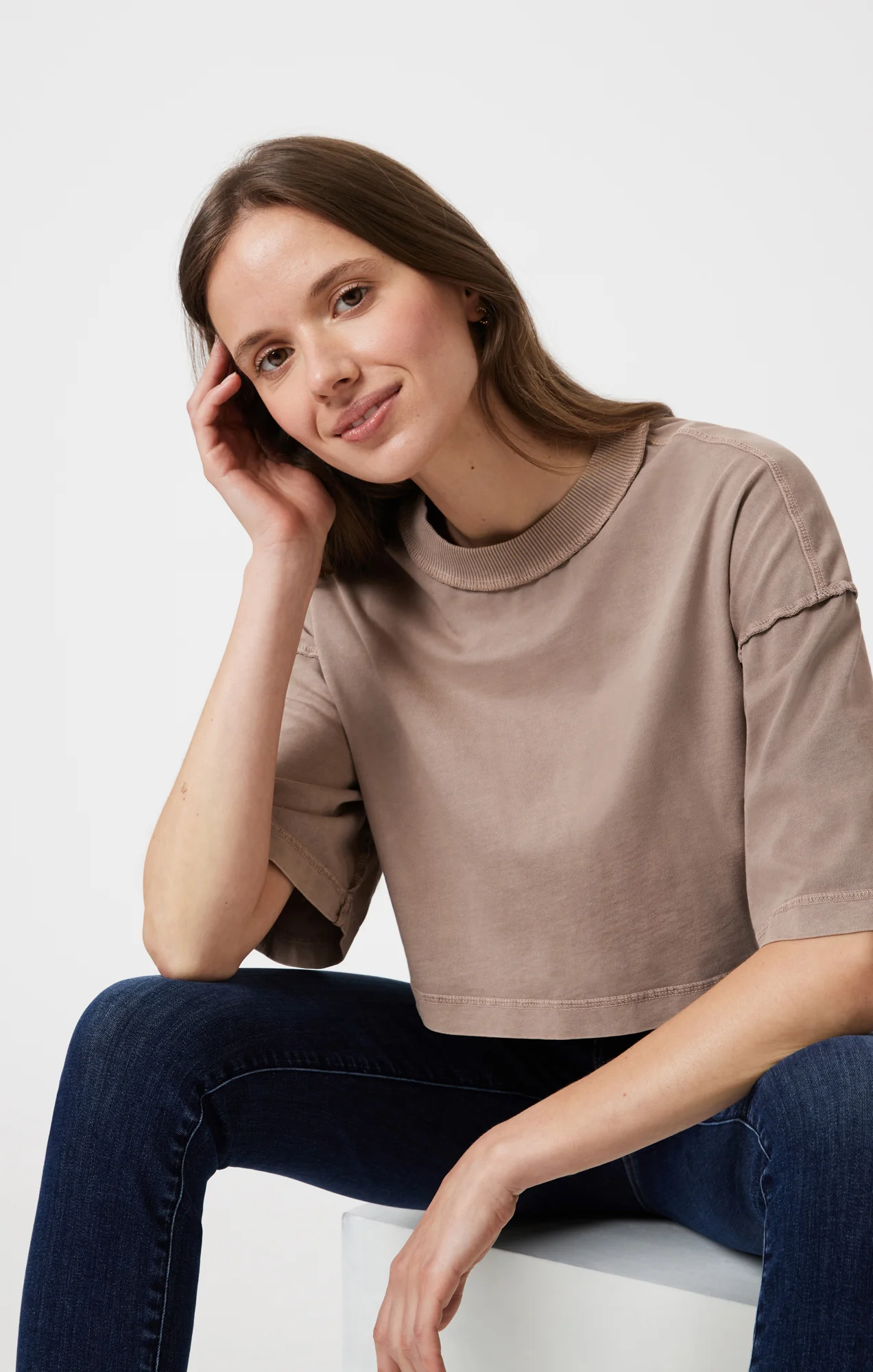 DROP SHOULDER CROPPED T-SHIRT IN MOON ROCK - Image 2