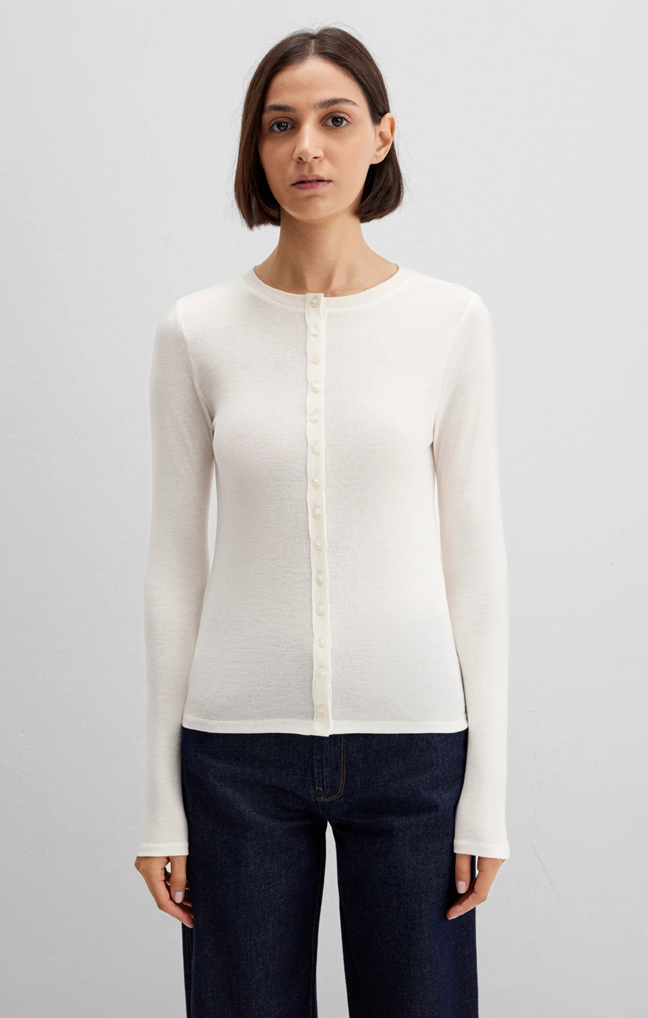 EDITION BUTTON-UP LONG SLEEVE T-SHIRT IN COCONUT MILK - Image 5