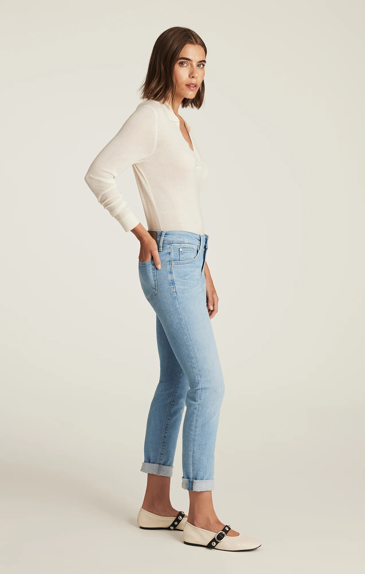 EMMA SLIM BOYFRIEND IN LIGHT BRUSHED FLEX BLUE - Image 2