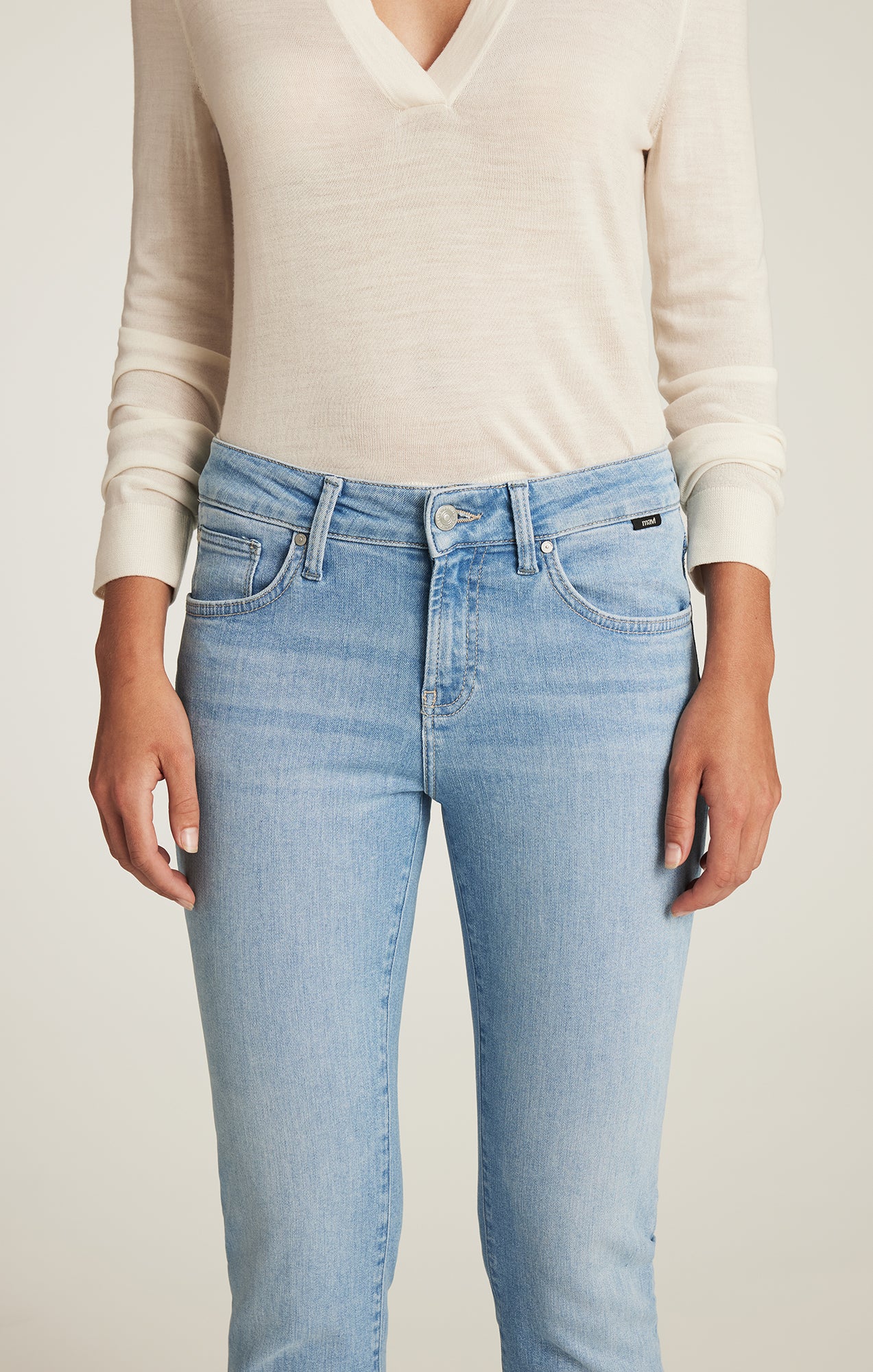 EMMA SLIM BOYFRIEND IN LIGHT BRUSHED FLEX BLUE - Image 6
