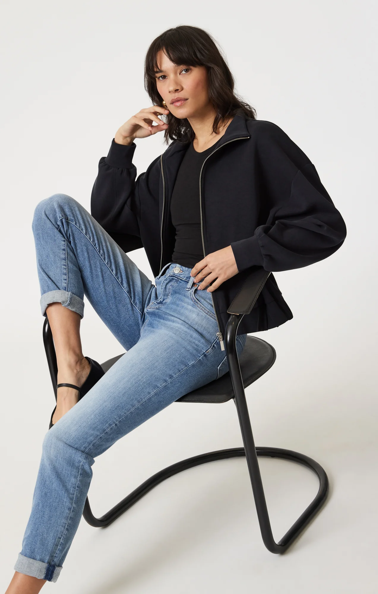 EMMA SLIM BOYFRIEND IN LIGHT BRUSHED FLEX BLUE - Image 2