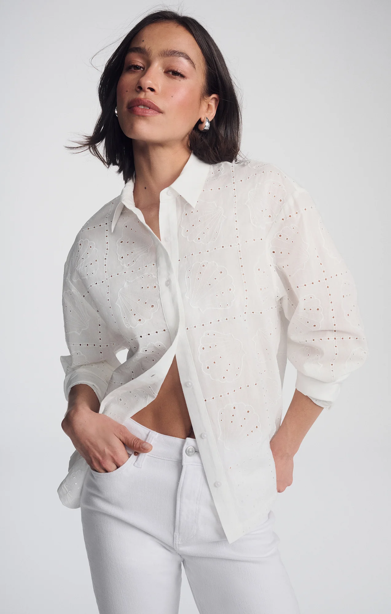 EYELET BUTTON-UP SHIRT IN WHITE