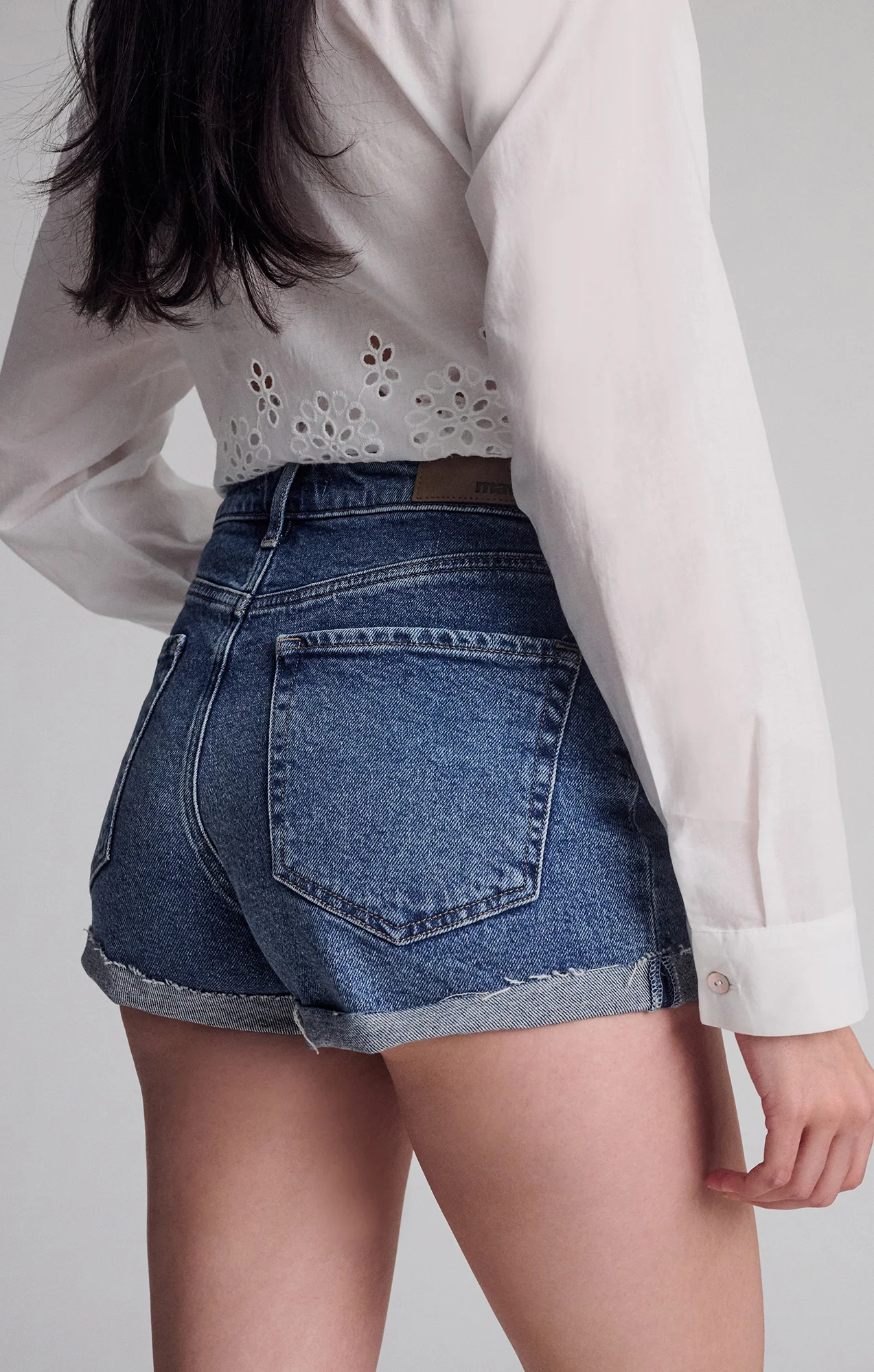 FIORA RELAXED SHORTS IN SHADED BRUSHED 90'S - Image 4
