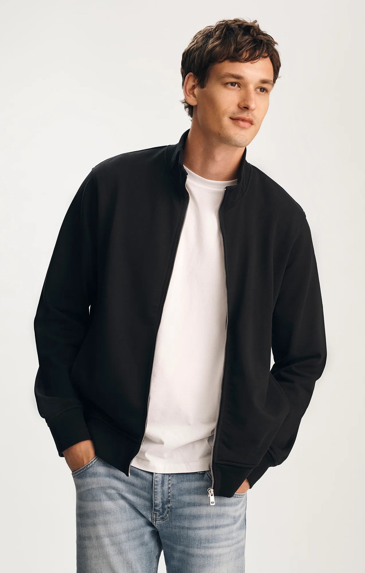FULL ZIP SWEATSHIRT IN BLACK
