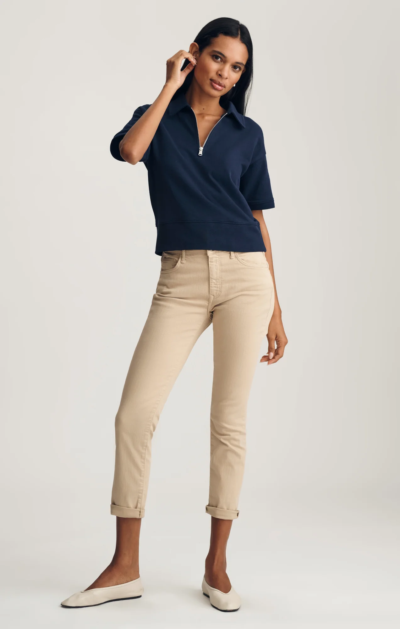 HALF ZIP SHORT SLEEVE SWEATSHIRT IN BLACK IRIS - Image 2