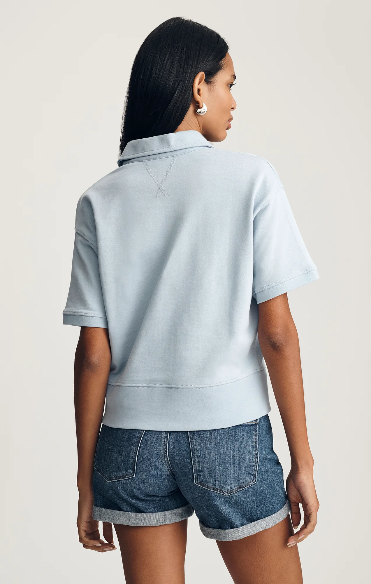 HALF ZIP SHORT SLEEVE SWEATSHIRT IN BLUE FOG - Image 2