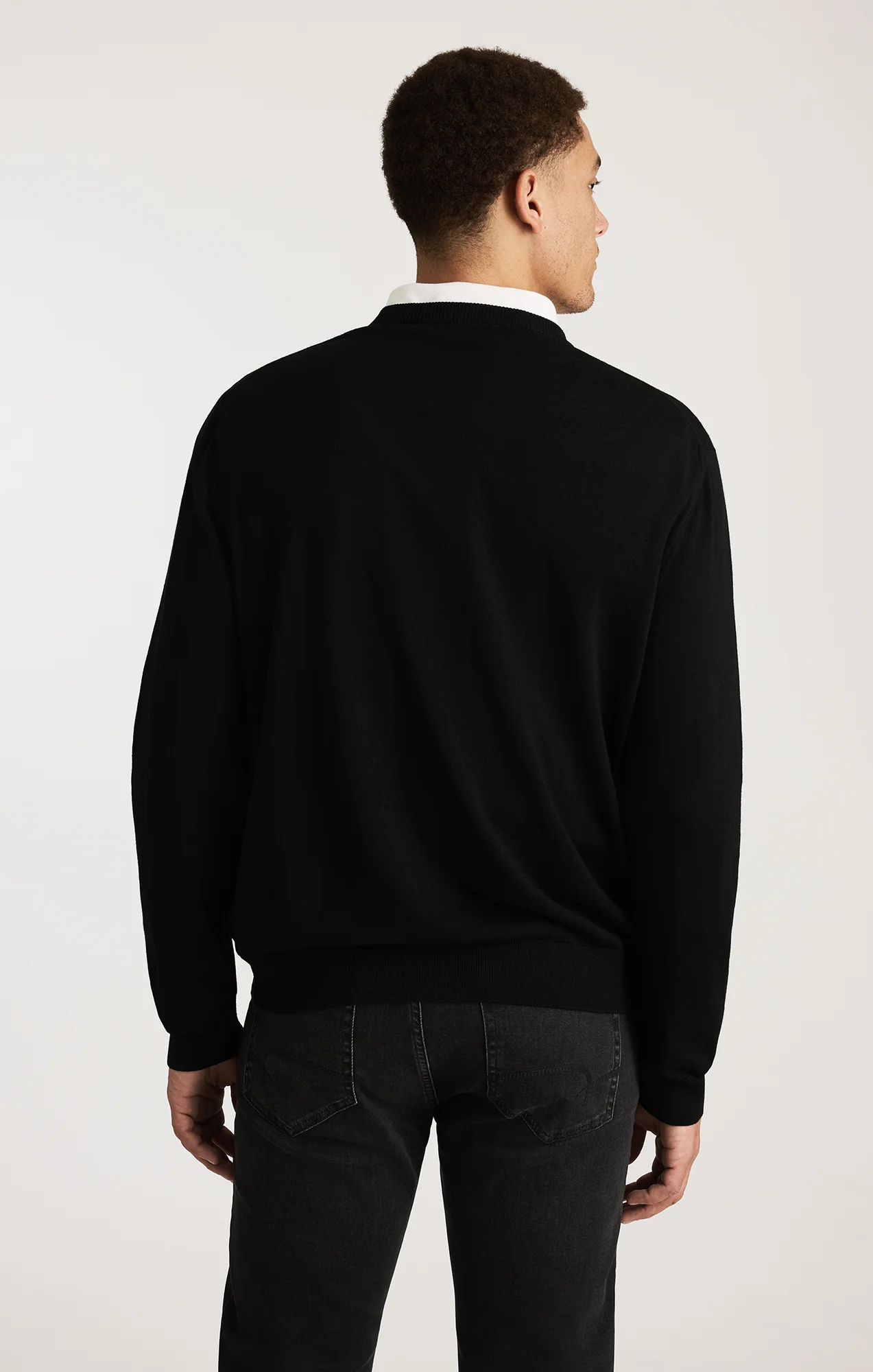 EDITION MERINO WOOL CREW NECK SWEATER IN BLACK - Image 2