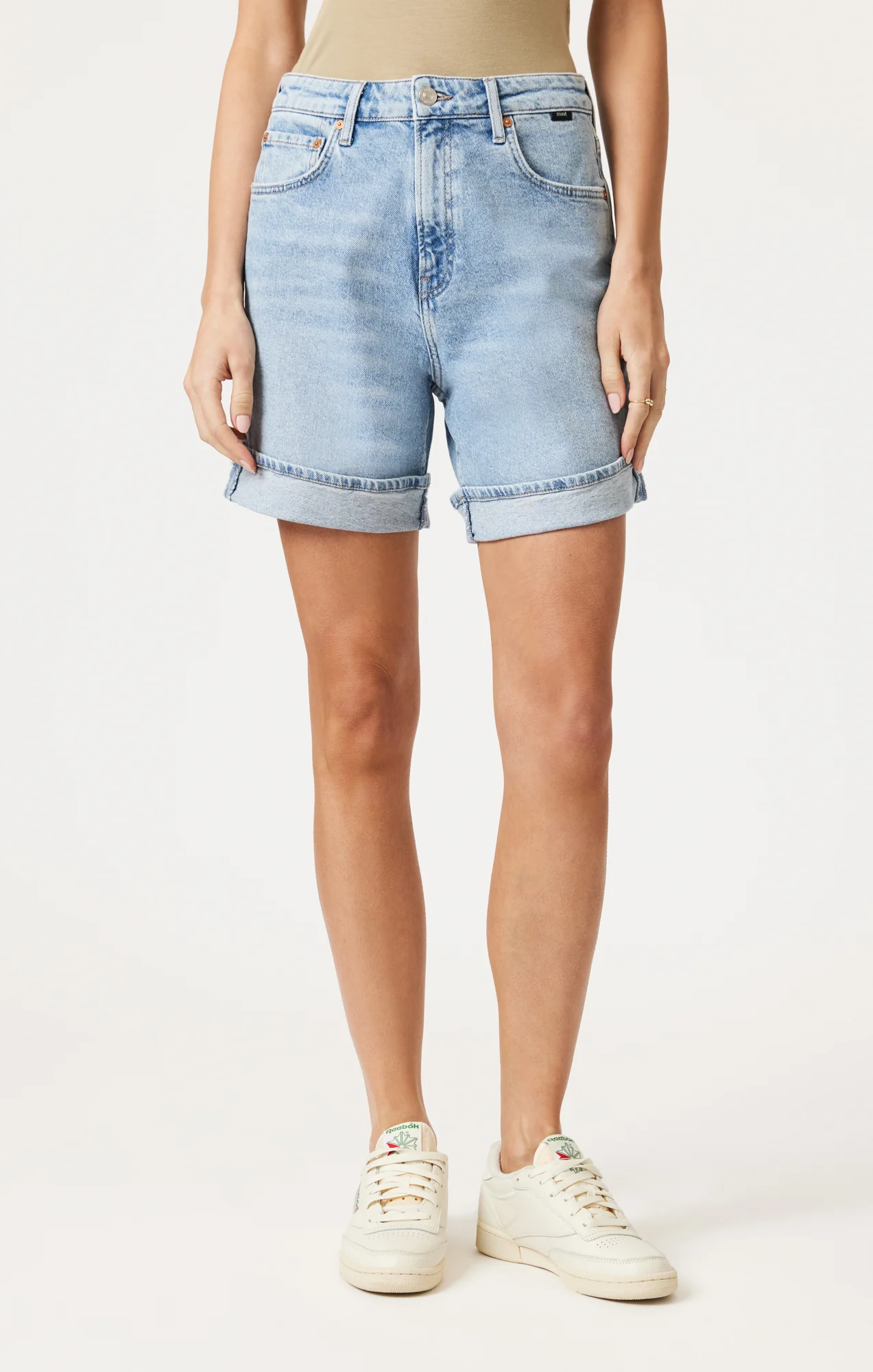 HEIDI CUFFED SHORTS IN LIGHT BLUE 90's - Image 5