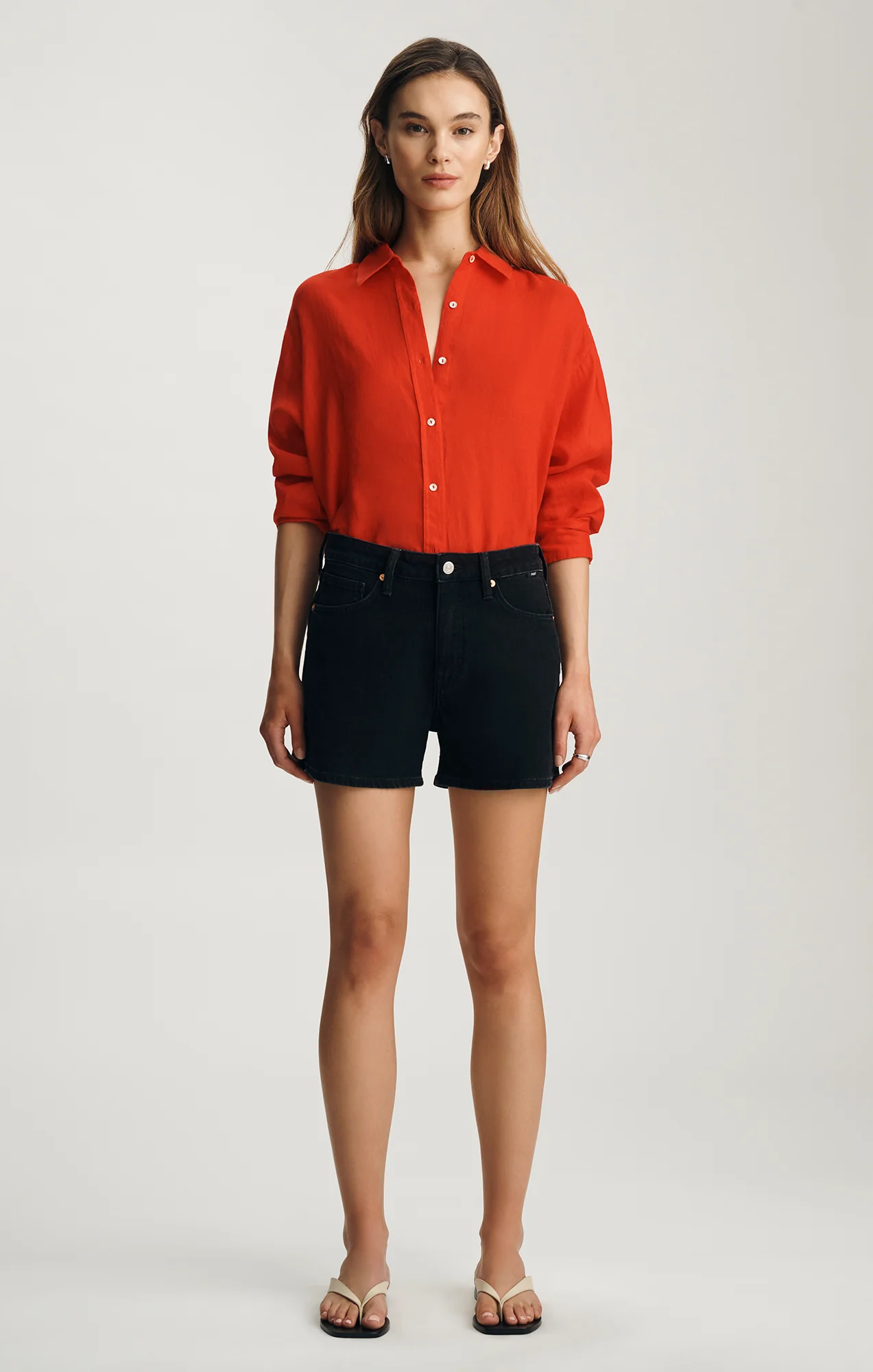 HEIDI SHORTS IN BLACK CLASSIC BLUE