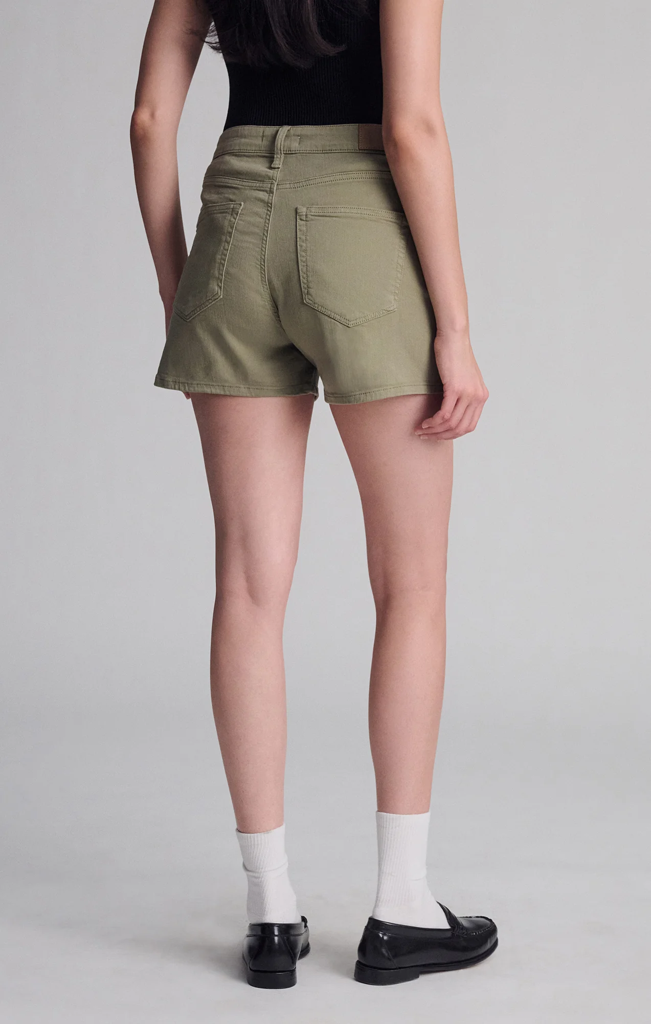 HEIDI STRAIGHT LEG SHORTS IN GREEN FLEX BLUE - Image 3