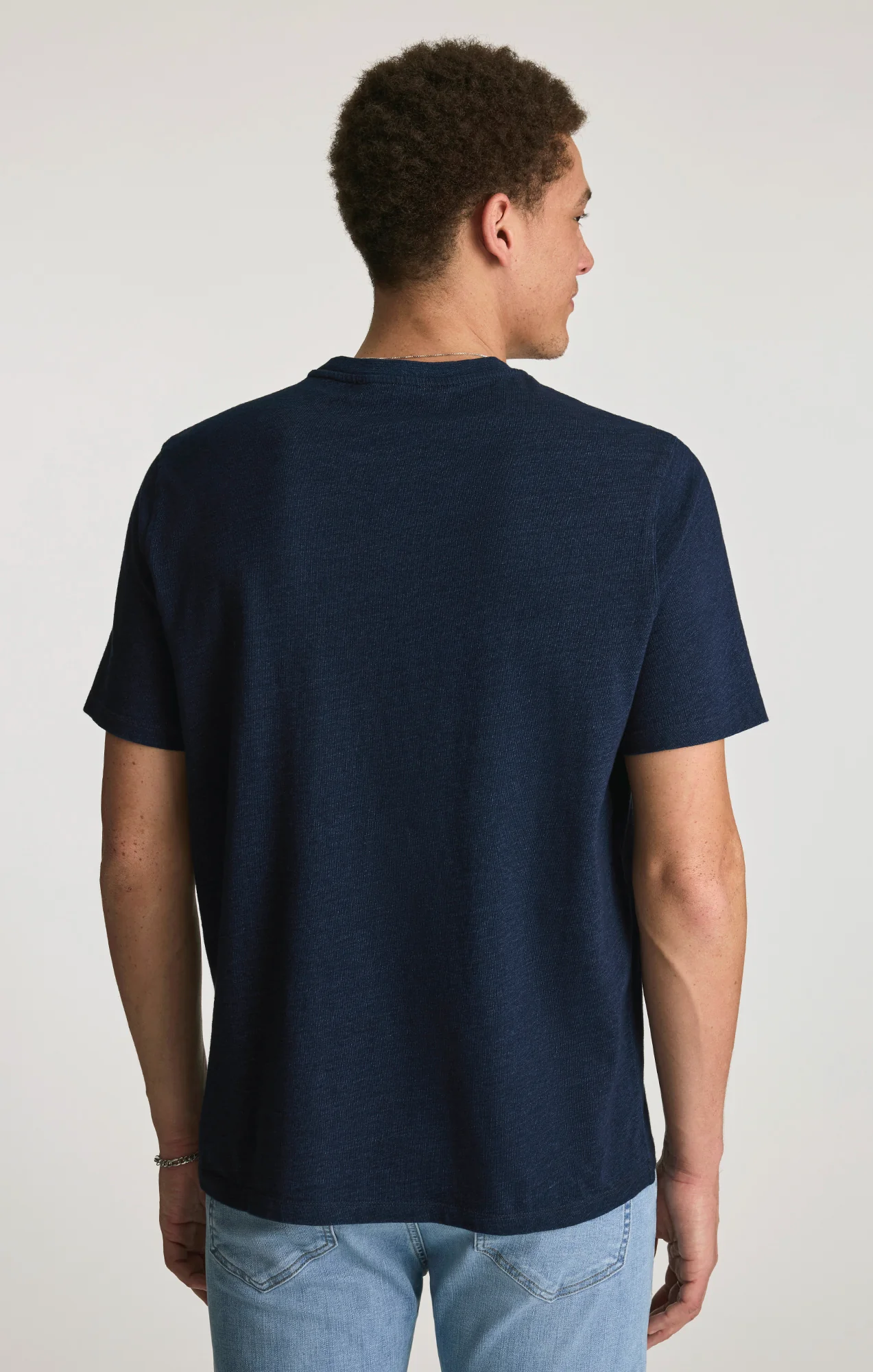 HENLEY T-SHIRT IN DARK INDIGO - Image 2