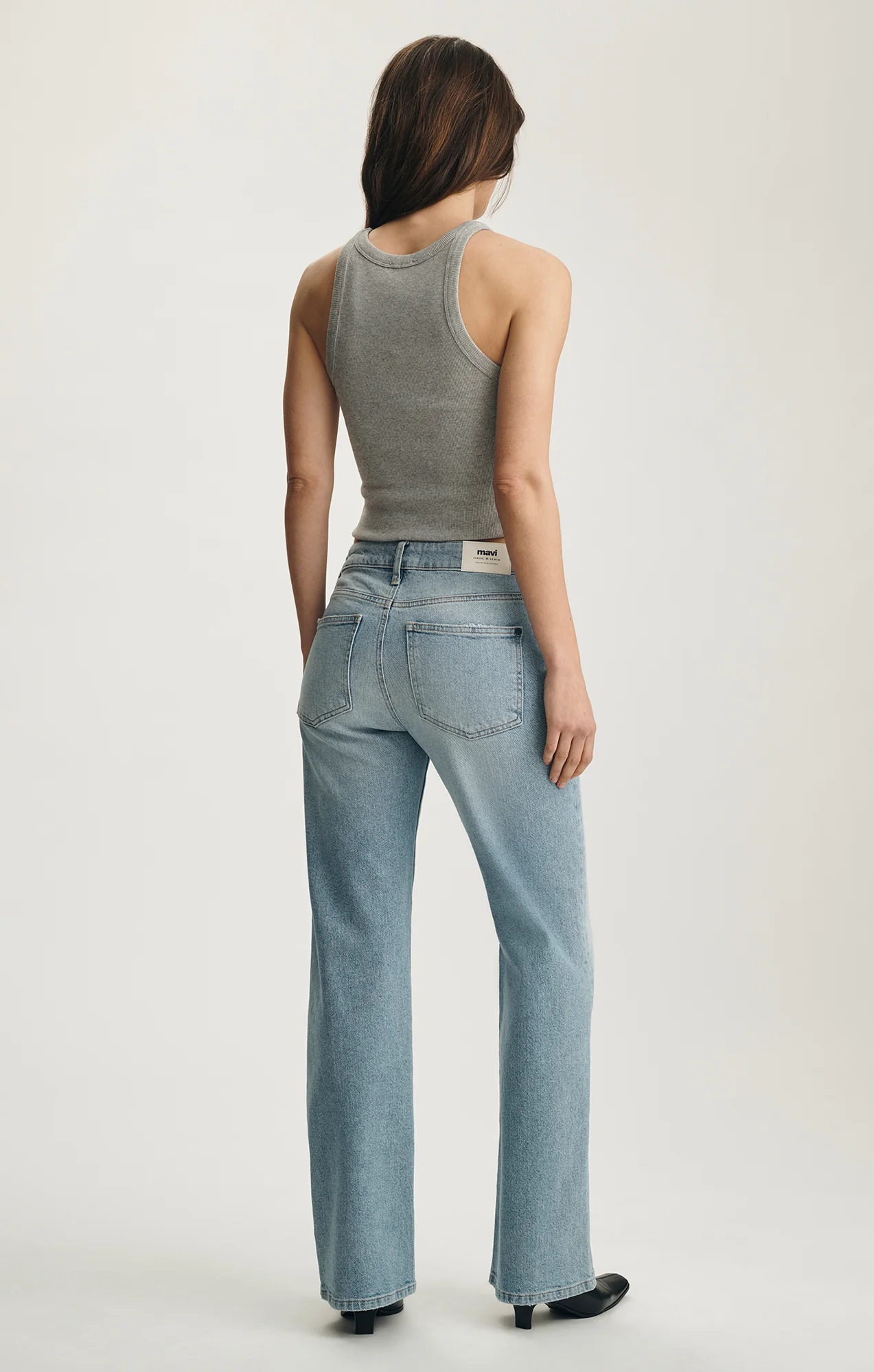 IBIZA LOOSE STRAIGHT LEG IN LIGHT BRUSHED CLASSIC DENIM - Image 3