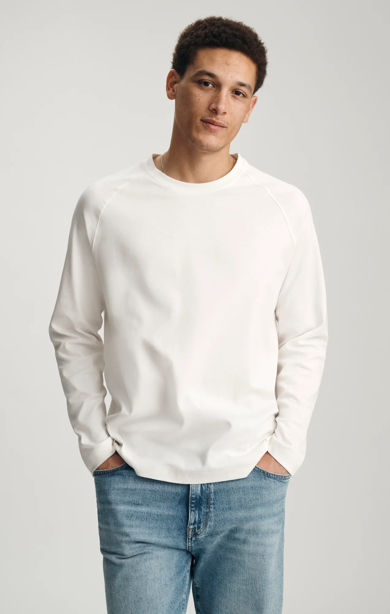 INTERLOCK LONG SLEEVE CREW NECK T-SHIRT IN ANTIQUE WHITE