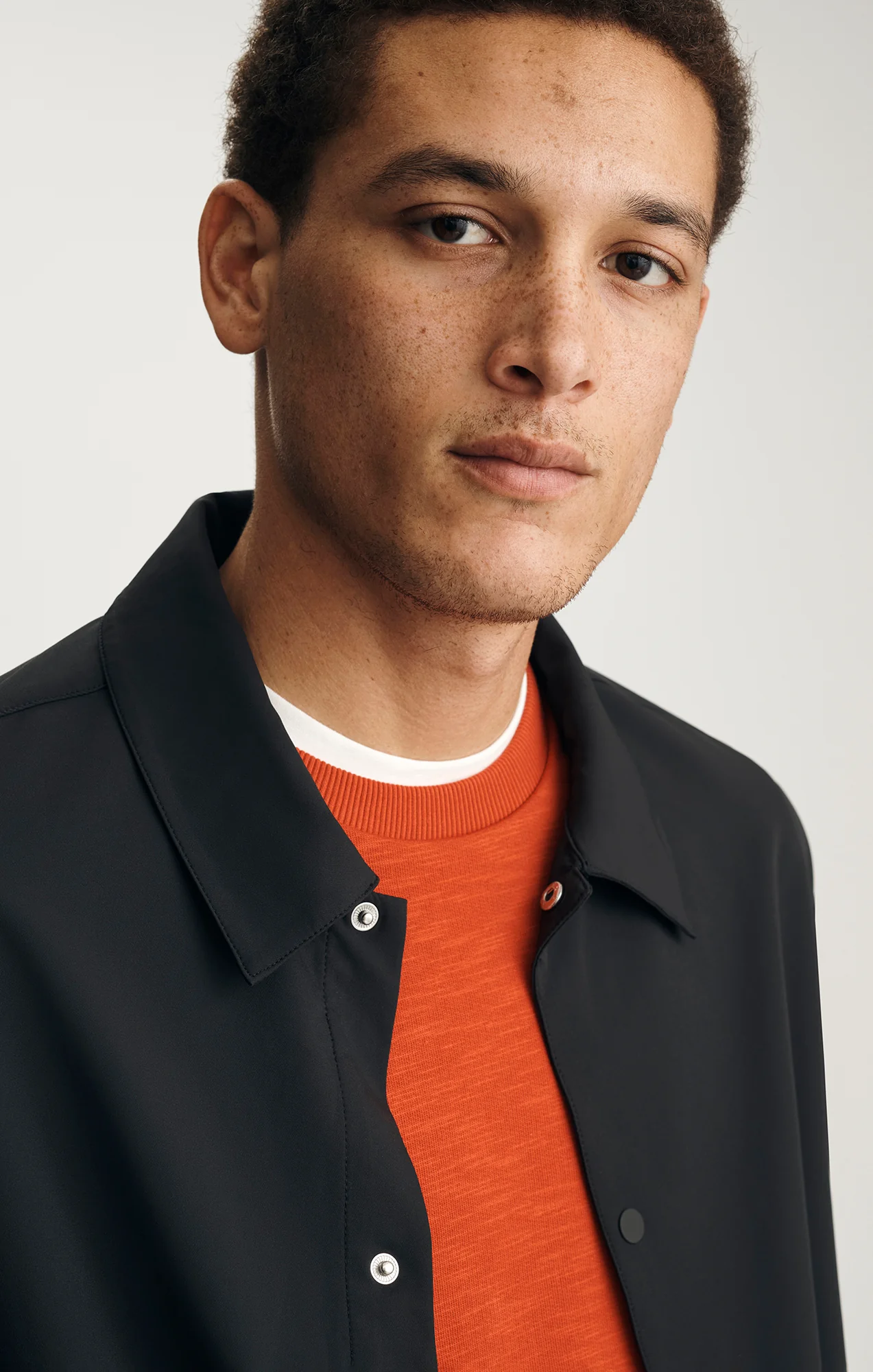 JACKET IN BLACK - Image 4