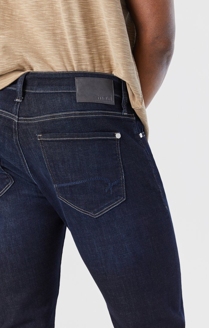 JAKE SLIM LEG IN RINSE BRUSHED FEATHER BLUE - Image 4
