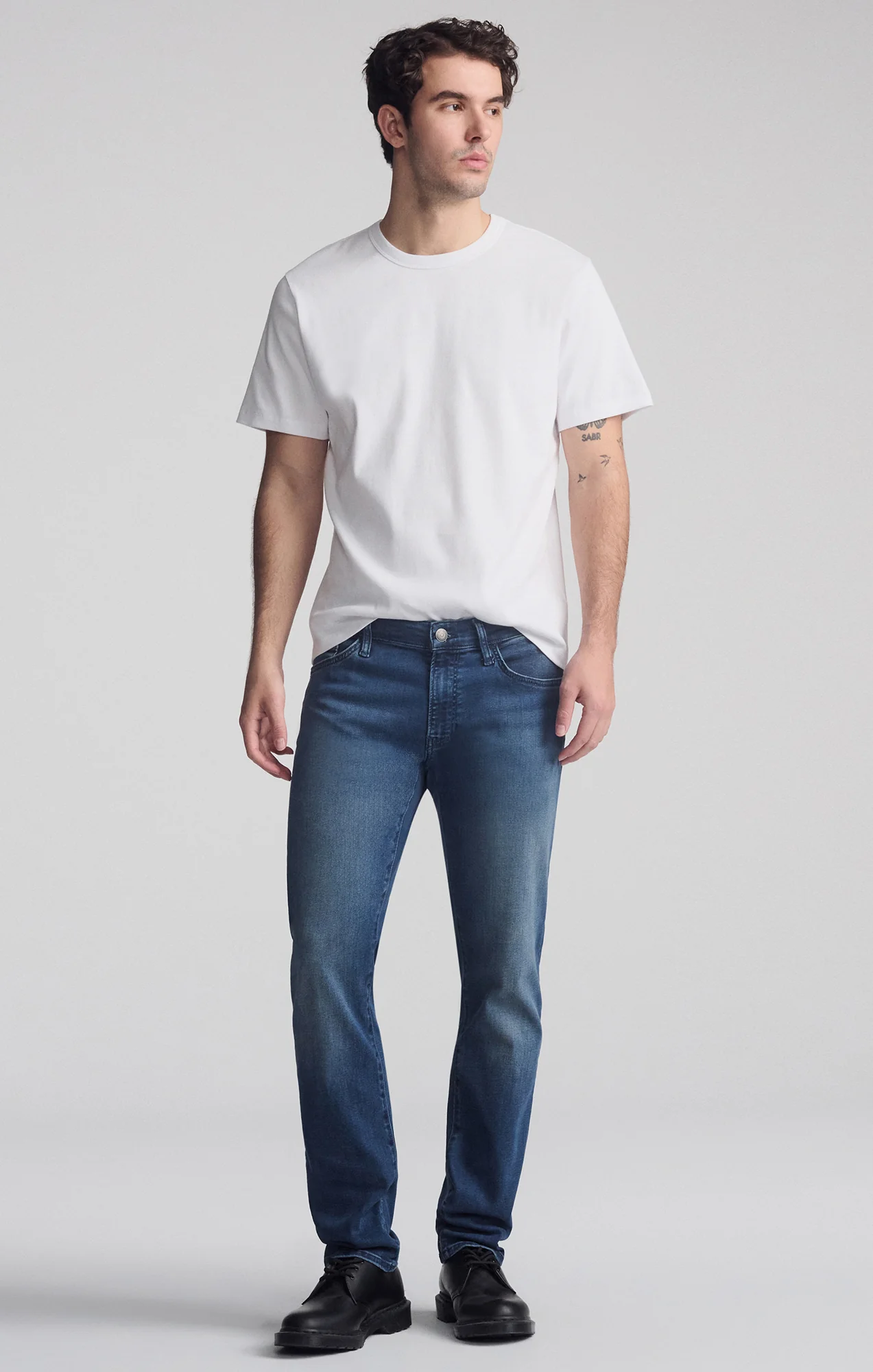 JAKE SLIM LEG IN DARK USED SUPERMOVE