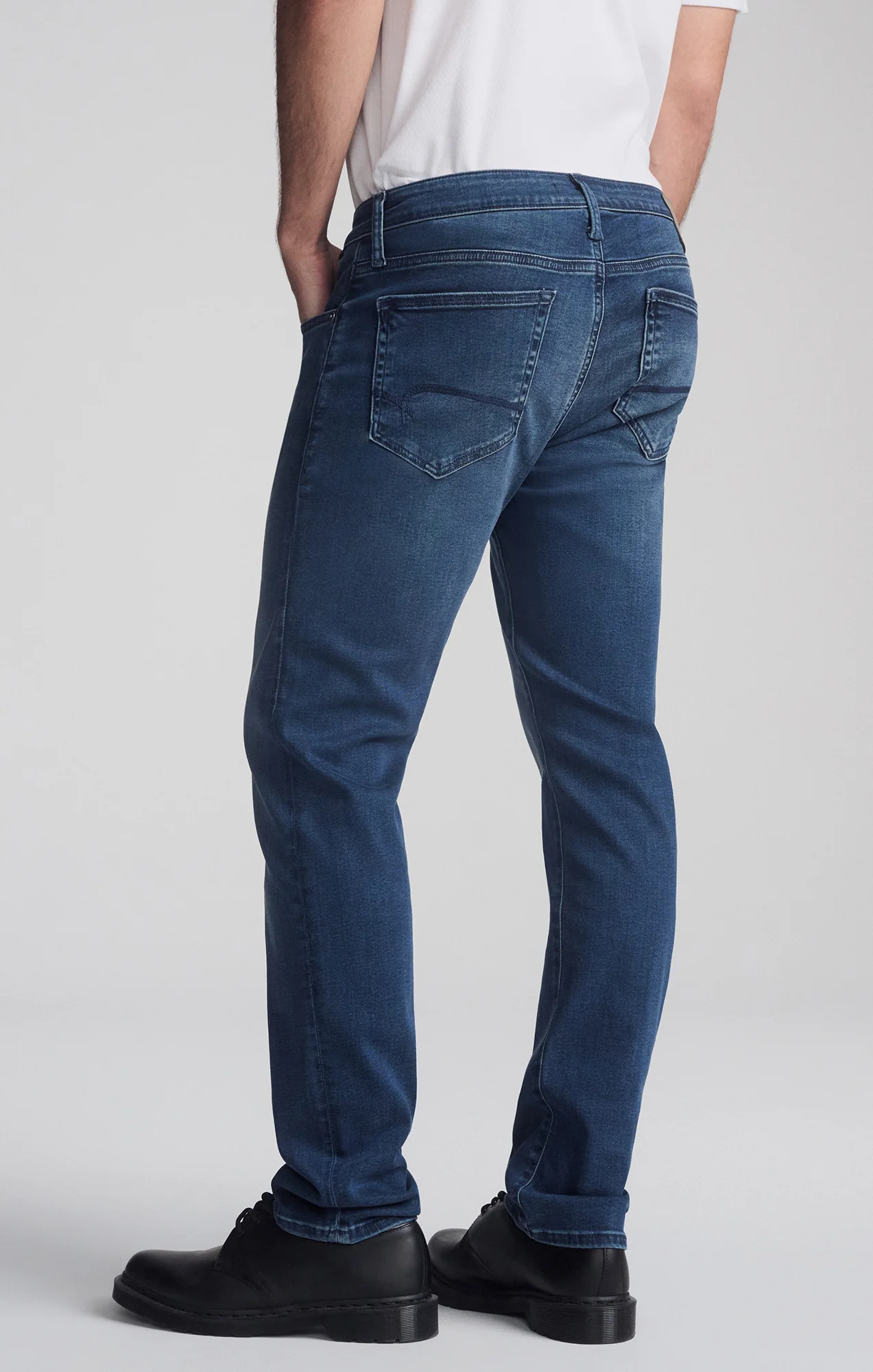 JAKE SLIM LEG IN DARK USED SUPERMOVE - Image 5