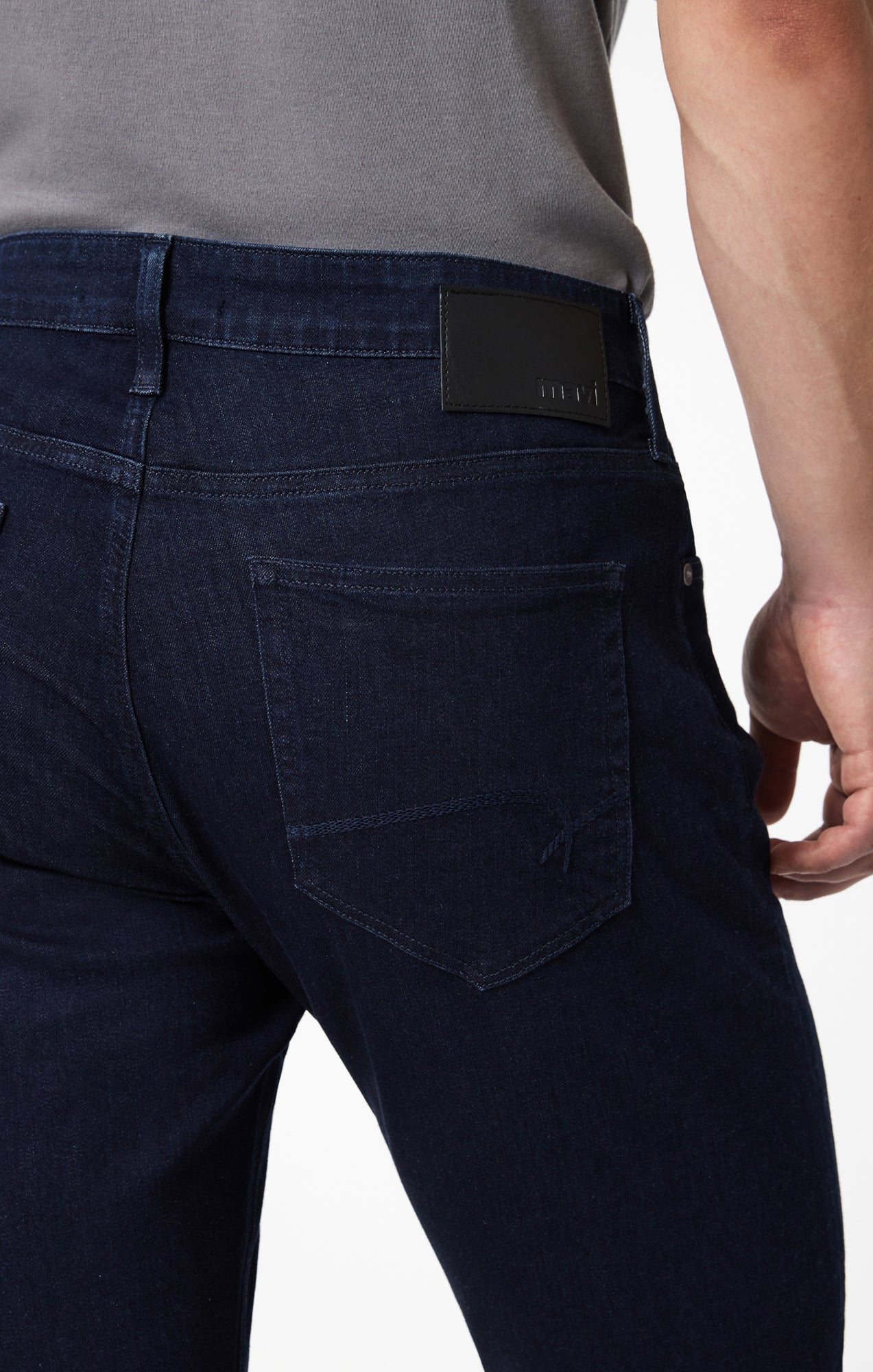 JAKE SLIM LEG IN RINSE SUPERMOVE - Image 6