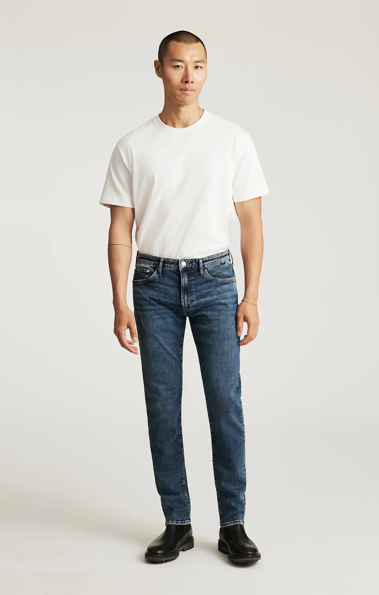 JAKE SLIM LEG IN USED BRUSHED FEATHER BLUE - Image 4