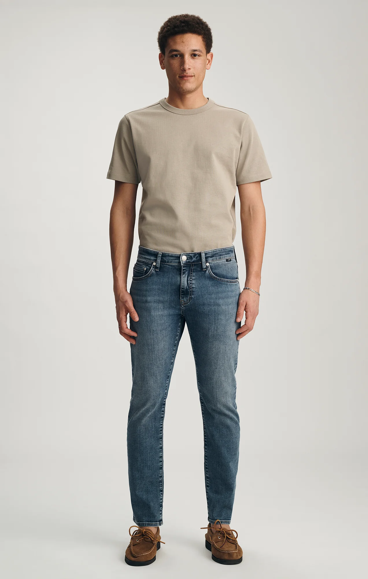 JAKE SLIM LEG JEANS IN BRUSHED WILLIAMSBURG - Image 3
