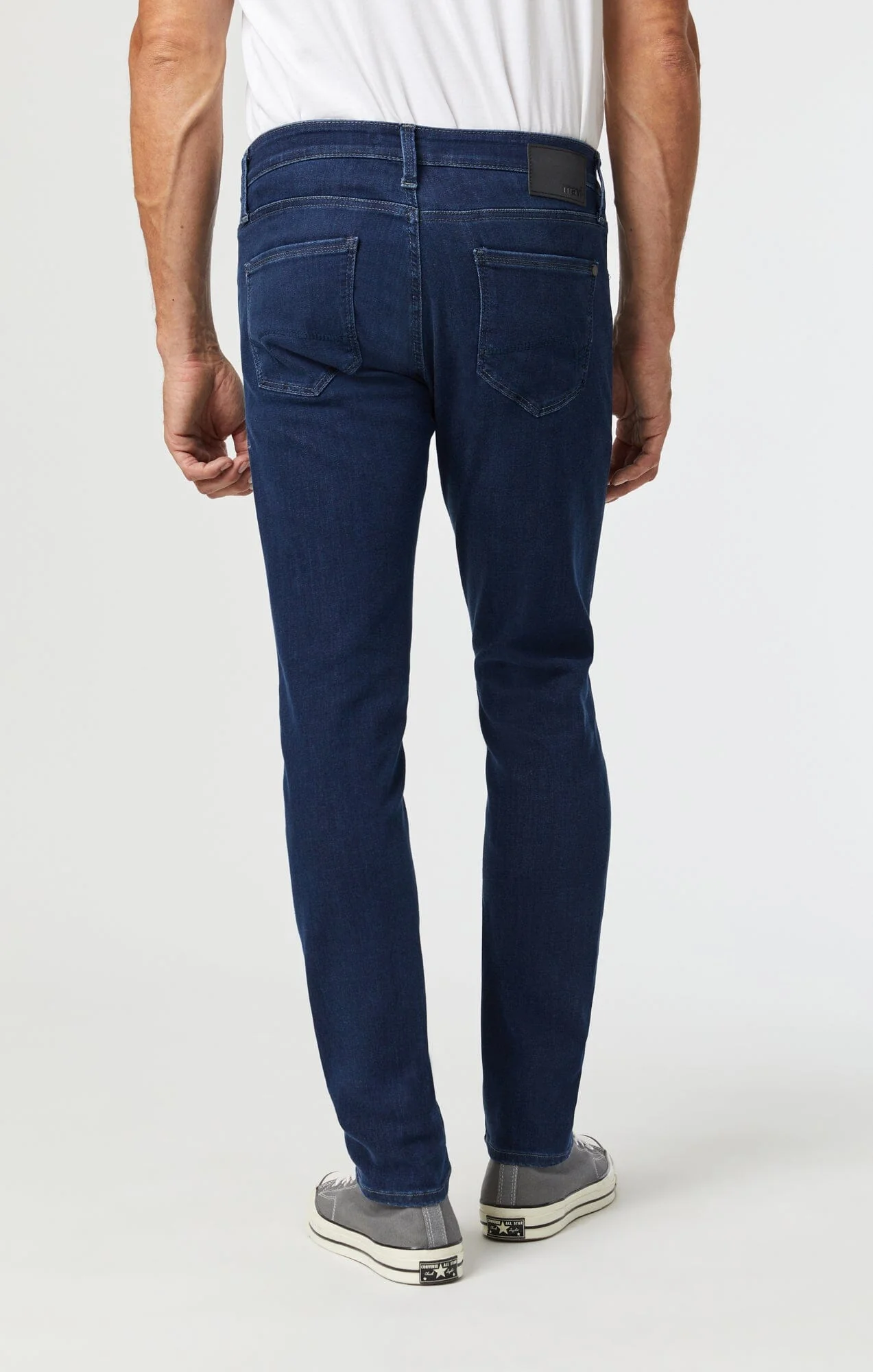 JAMES SKINNY IN DARK BLUE SUPERMOVE - Image 4