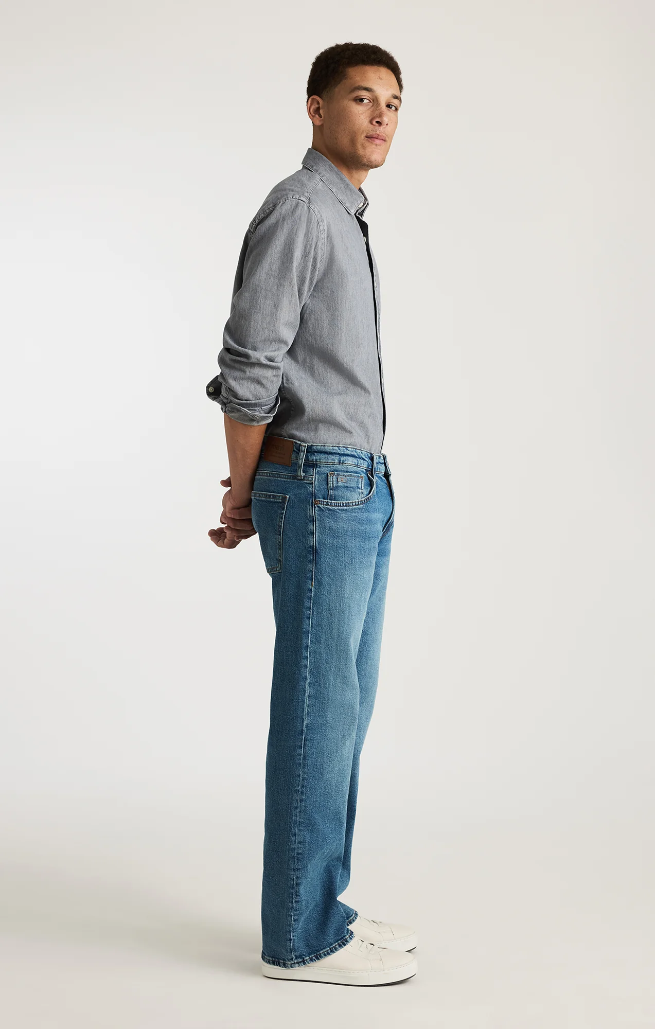 JOSH BOOTCUT IN DARK BRUSHED CLASSIC DENIM - Image 2