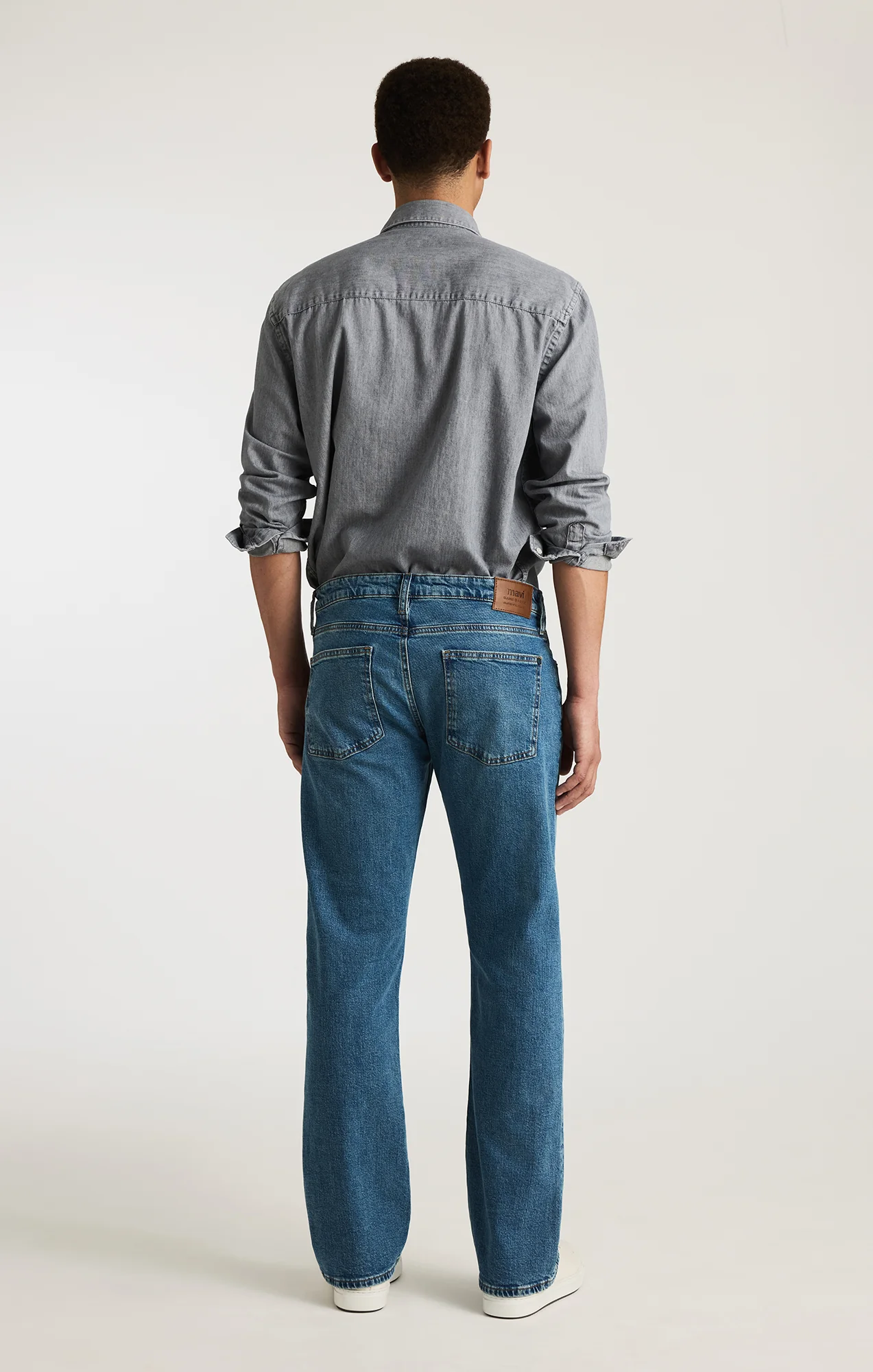 JOSH BOOTCUT IN DARK BRUSHED CLASSIC DENIM - Image 3
