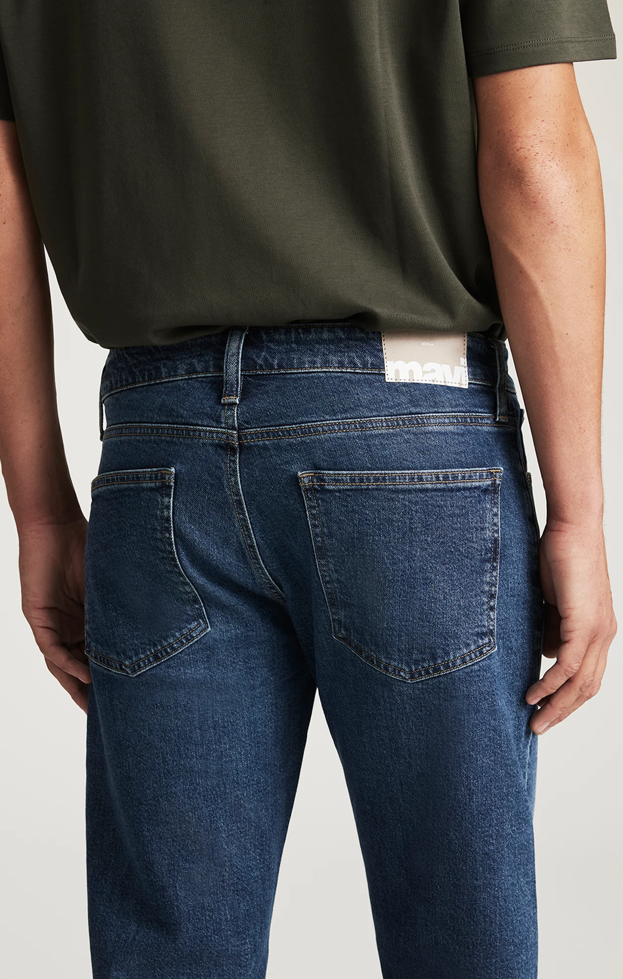 JOSH BOOTCUT IN MID CLASSIC BLUE - Image 6