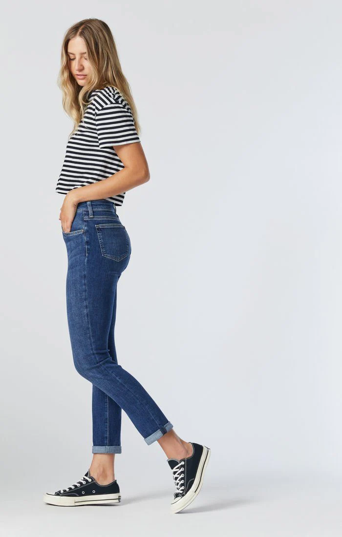 KATHLEEN SLIM BOYFRIEND JEANS IN MID FEATHER BLUE - Image 3