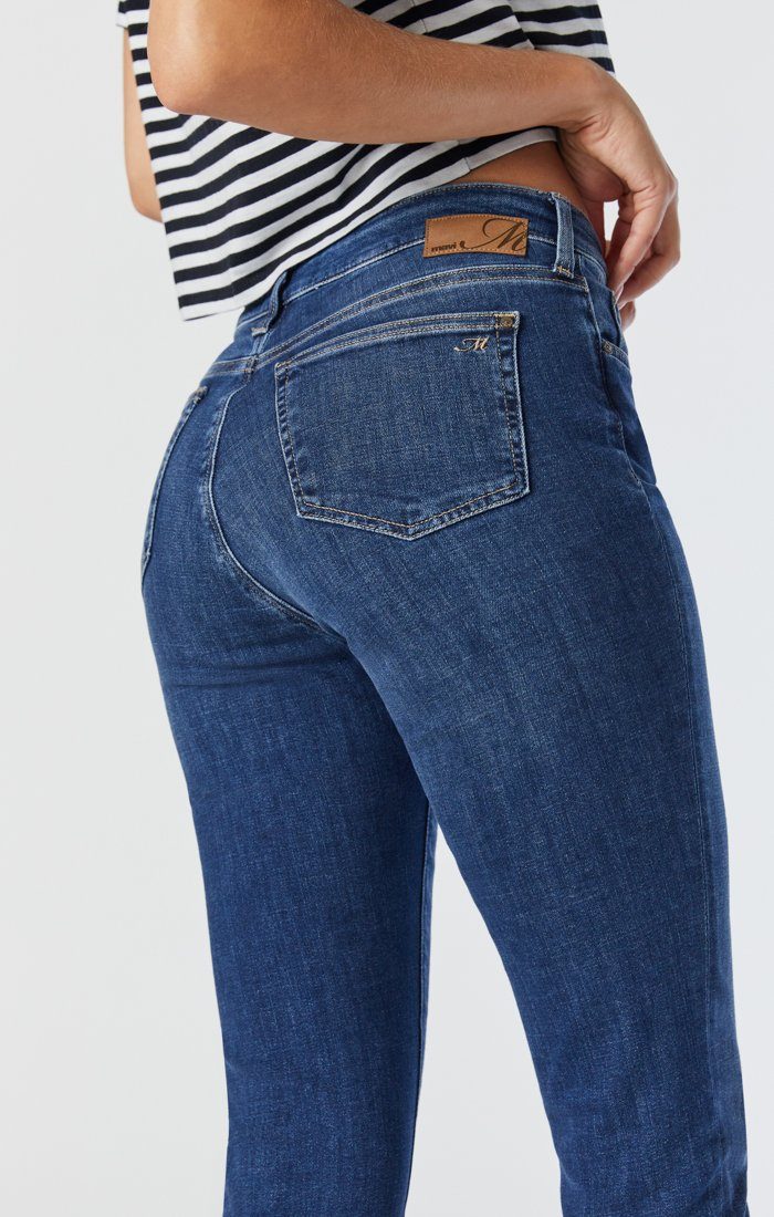 KATHLEEN SLIM BOYFRIEND JEANS IN MID FEATHER BLUE - Image 5