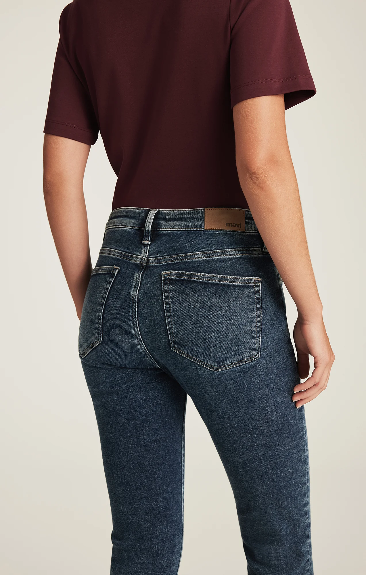 KATHLEEN SLIM BOYFRIEND IN USED BRUSHED FEATHER BLUE - Image 5