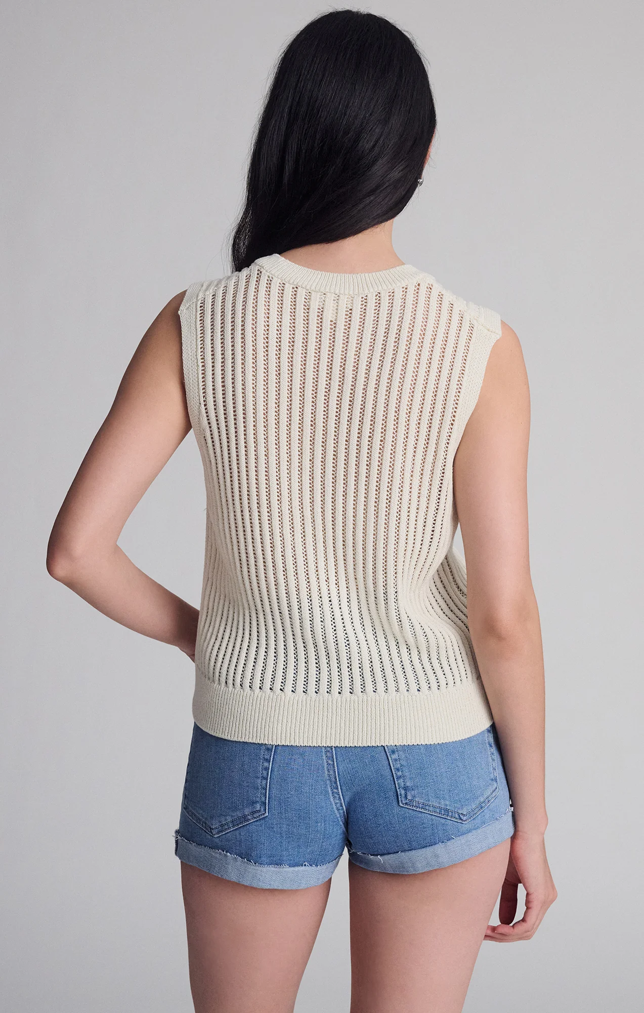 SLEEVELESS KNIT TOP IN COCONUT MILK - Image 4