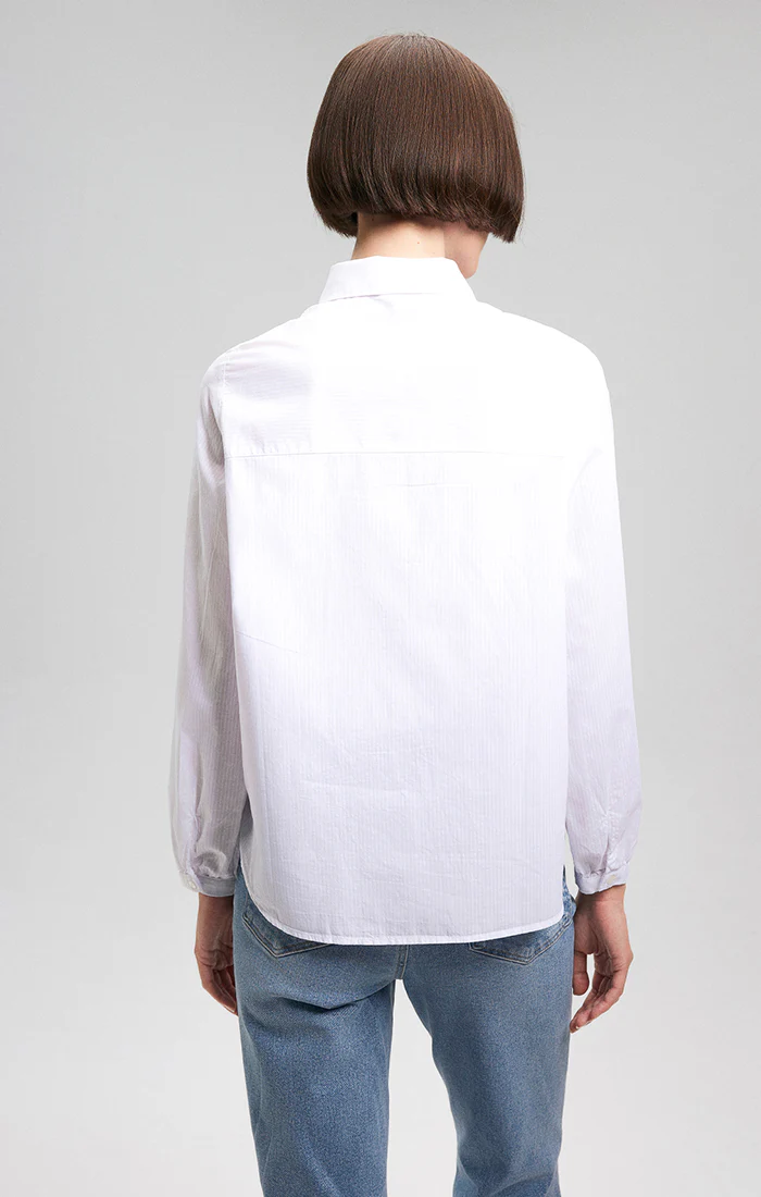 LACE DETAIL BUTTON-UP SHIRT IN WHITE - Image 4