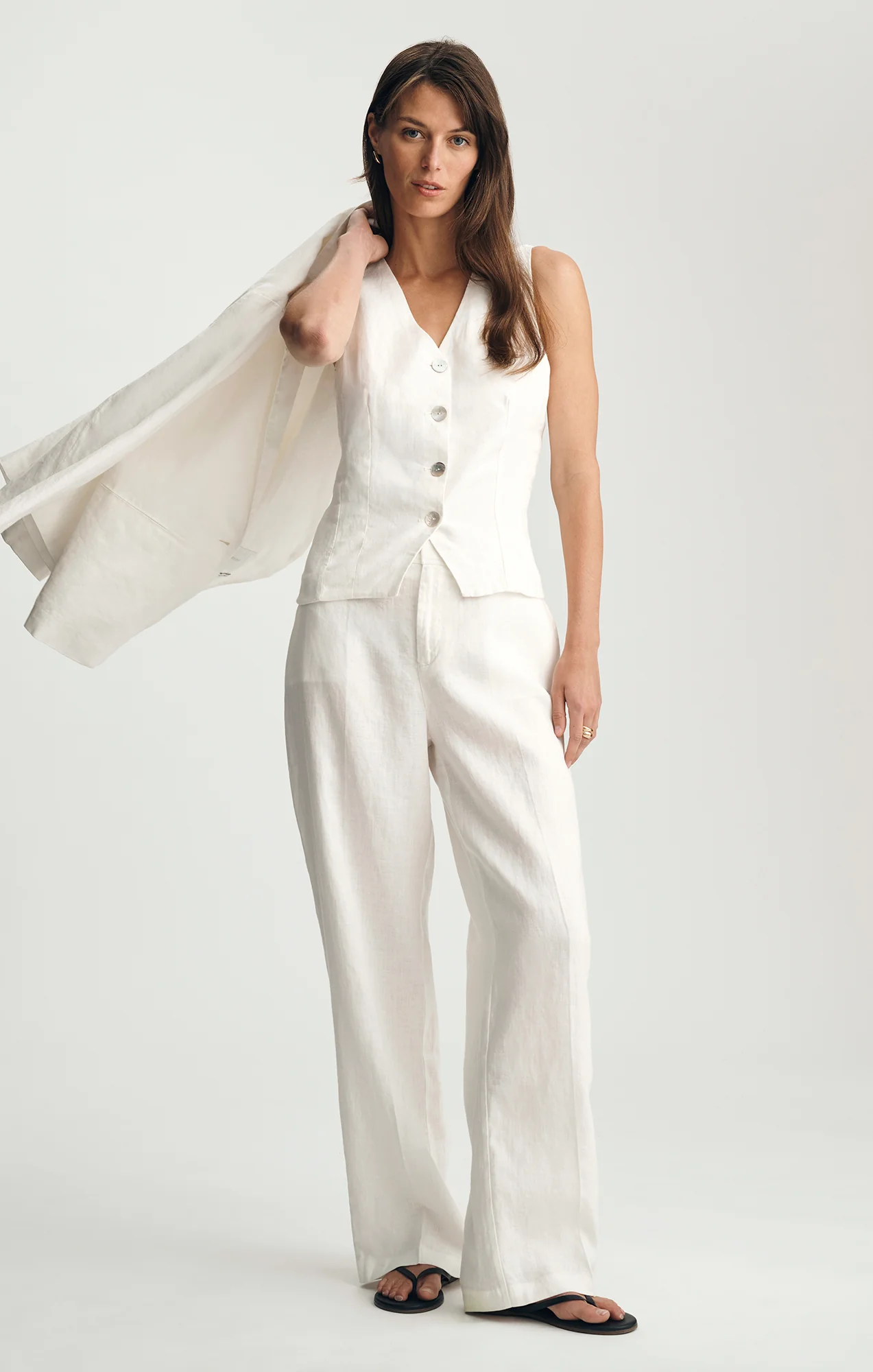 LINEN CUTAWAY VEST IN ANTIQUE WHITE - Image 4